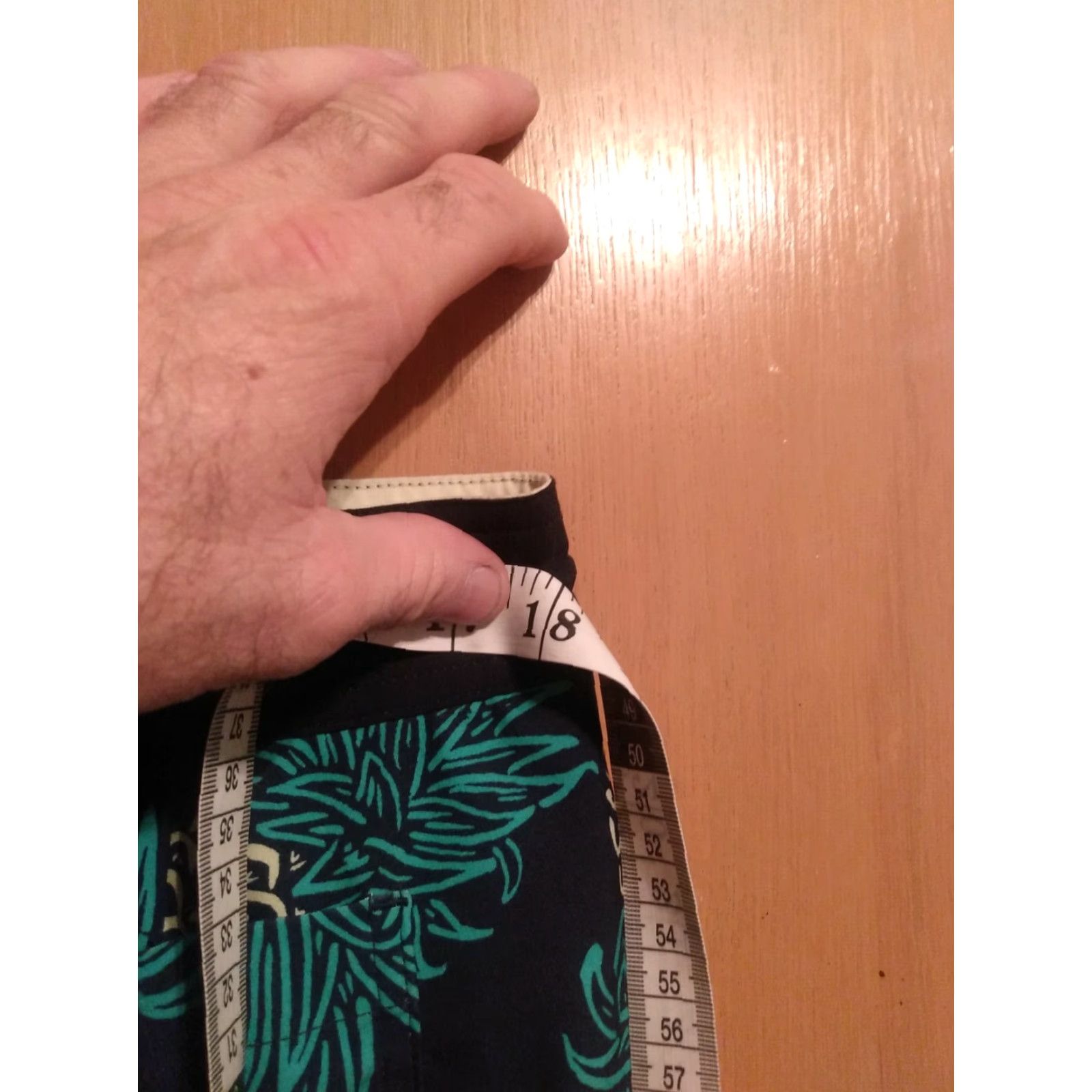 Old Navy OLD NAVY California Pineapple Board Short 34-36 Multicolor Men Bottom swimsuit, Board Shorts, Regular, 34-36, Pineapple, California, Mens Size US 34 / EU 50 - 7 Thumbnail