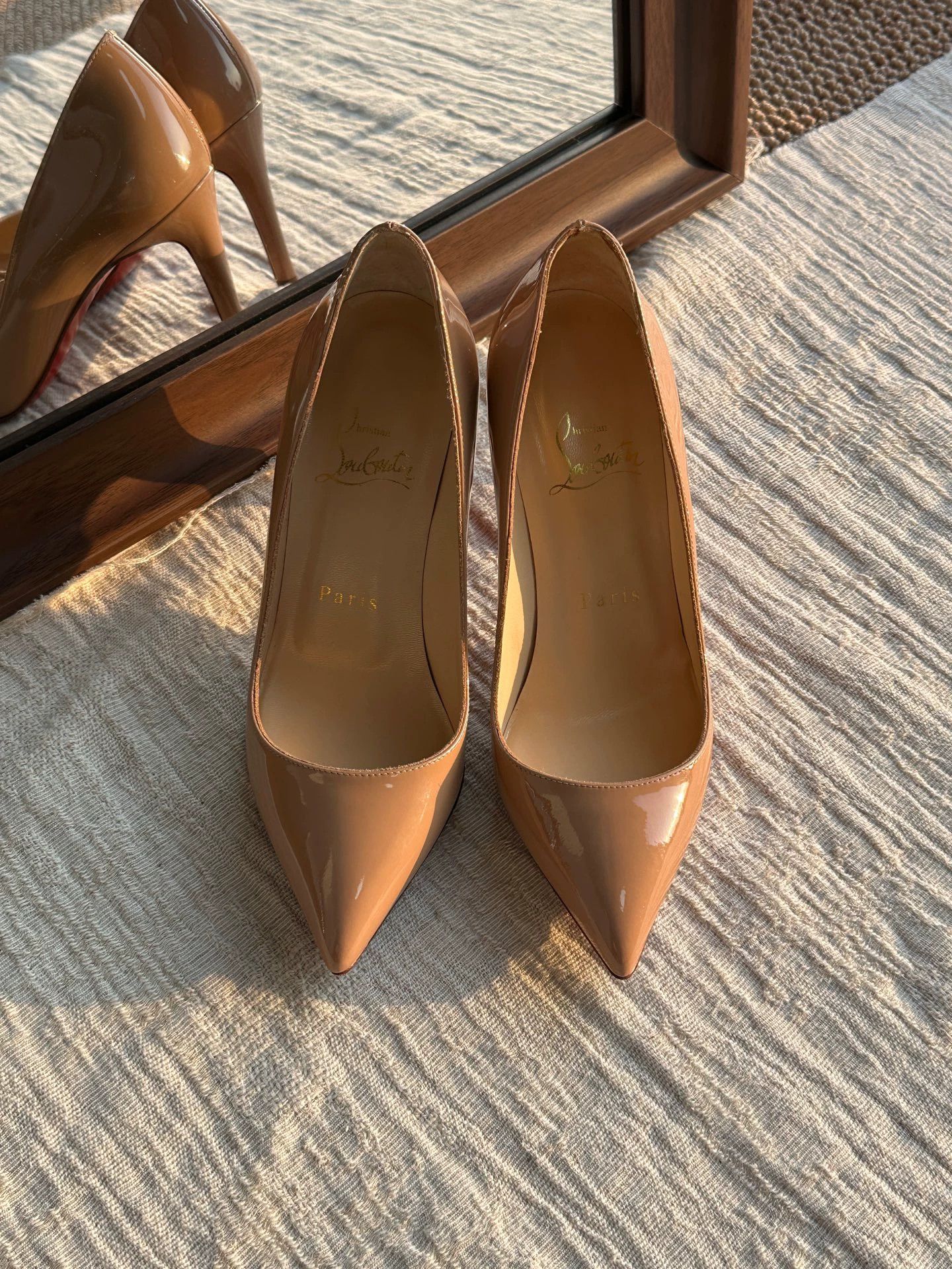 Christian Louboutin CL nude patent leather red sole heels women's Size US 4.5 / IT 34.5 - 3 Thumbnail