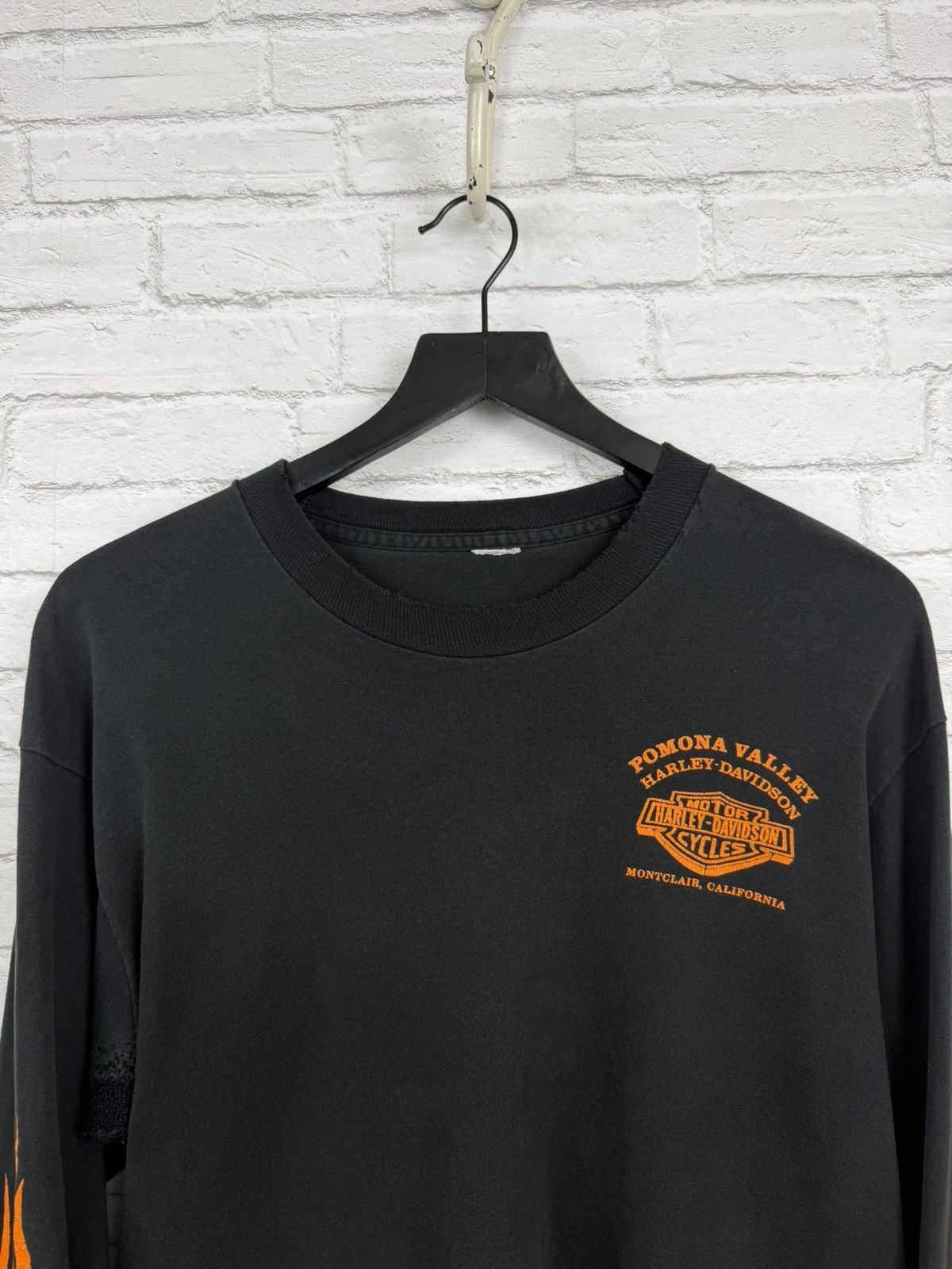 Harley Davidson (M) THRASHED OUT Flames Harley Davidson Long Sleeve T Shirt Size US M / EU 48-50 / 2 - 5 Thumbnail