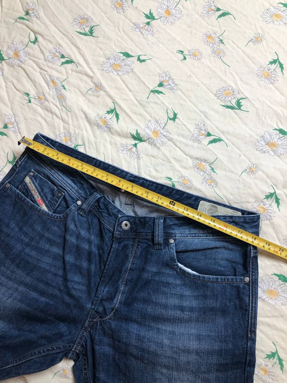 Diesel Diesel Larkee Regular Straight Button Fly Short Jeans Mens Size US 36 / EU 52 - 9 Thumbnail