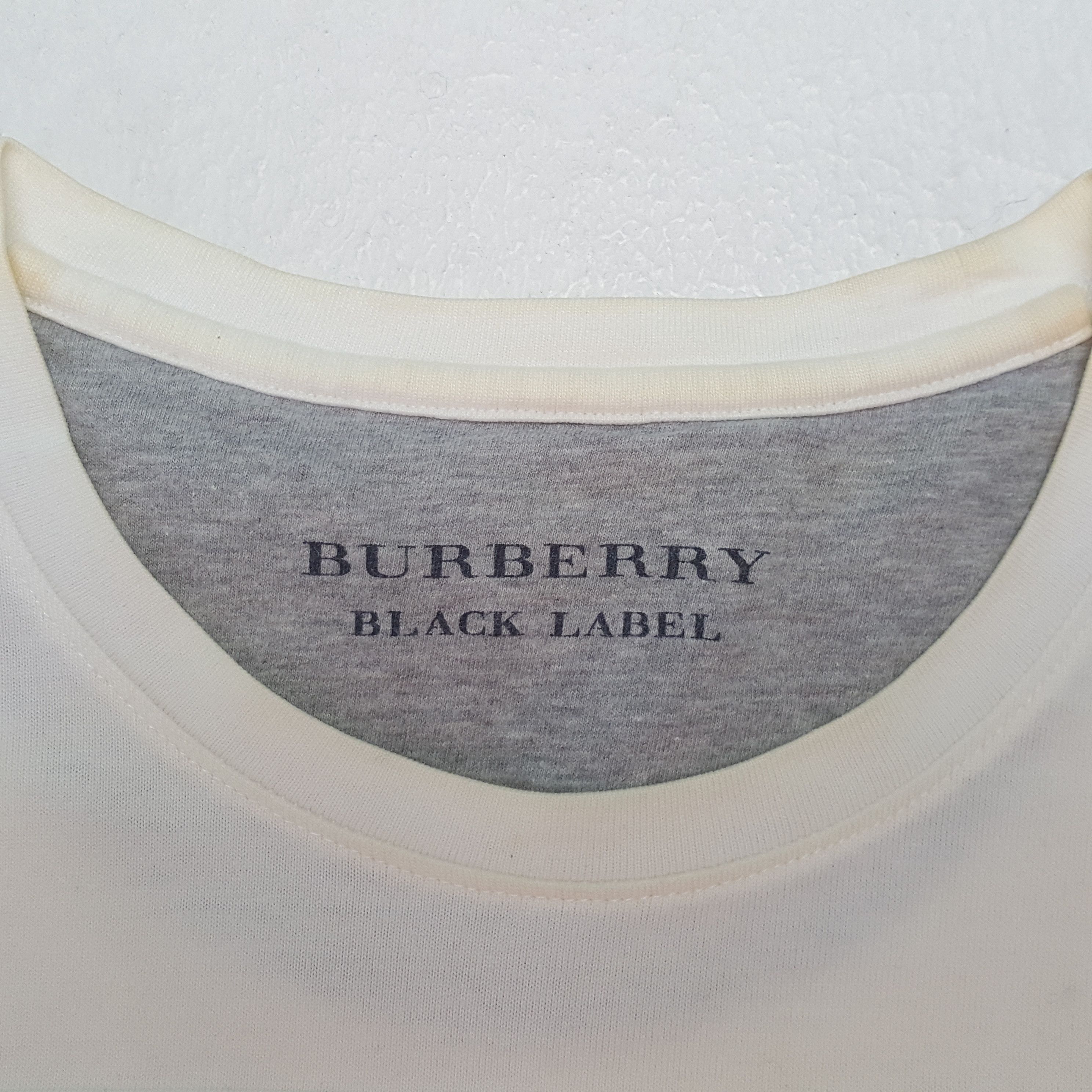 Burberry Burberry London Fashion Brand Custom Art Tshirt RR30 Size US S / EU 44-46 / 1 - 7 Thumbnail