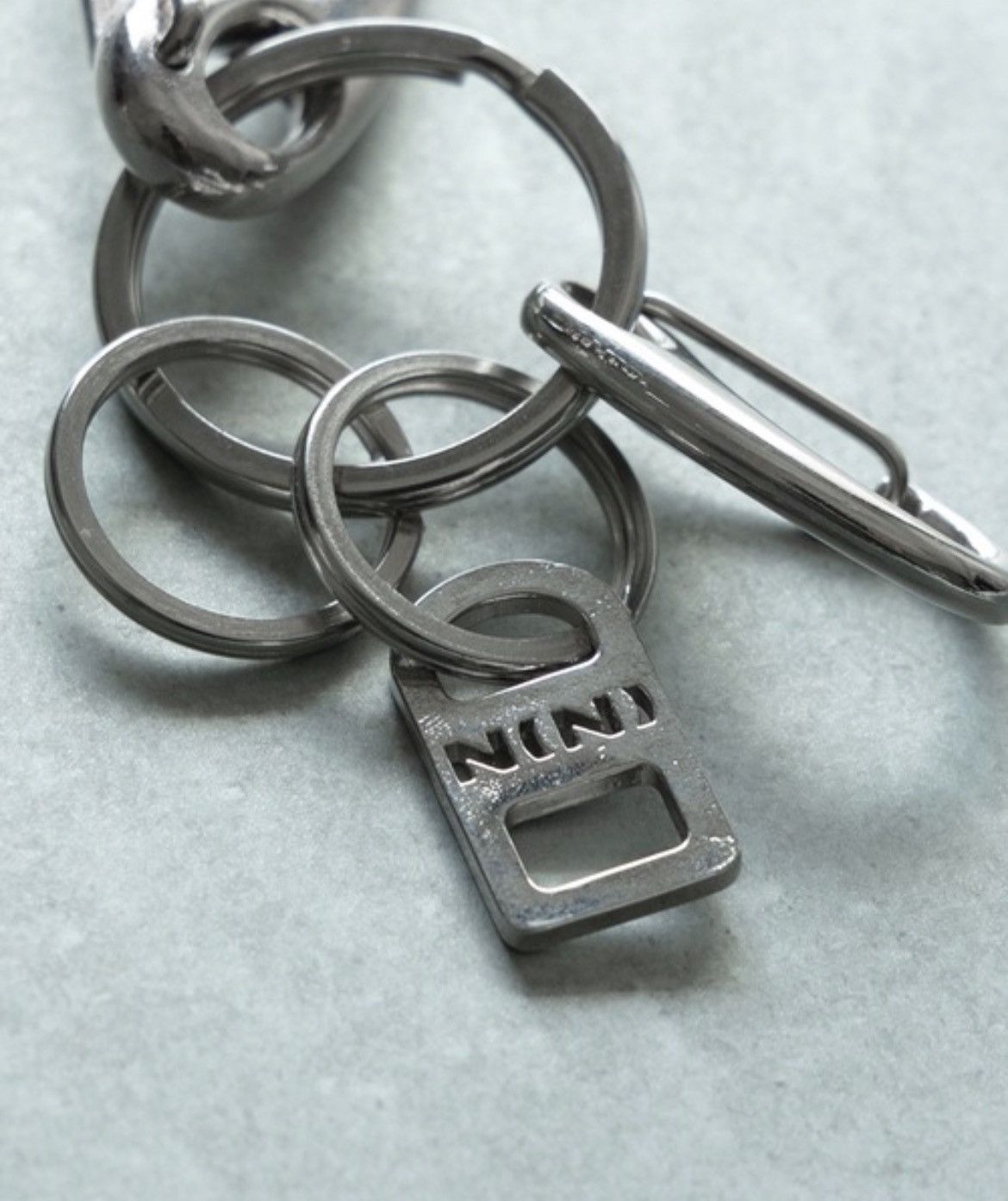Number (N)ine Number nine N(N) LOGO PLATE HOLE KEY RING stk Size ONE SIZE - 3 Thumbnail