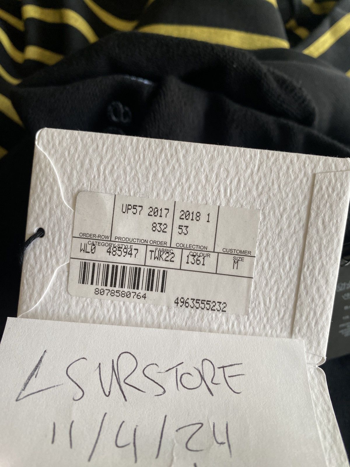 Balenciaga Balenciaga Homme Stripe Crewneck Sweater Noir/Jaune Medium Size US M / EU 48-50 / 2 - 7 Thumbnail