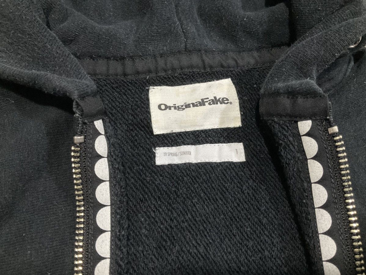 Japanese Brand 🔥Rare SS10 Original Fake x Kaws Hoodie Size US M / EU 48-50 / 2 - 12 Thumbnail