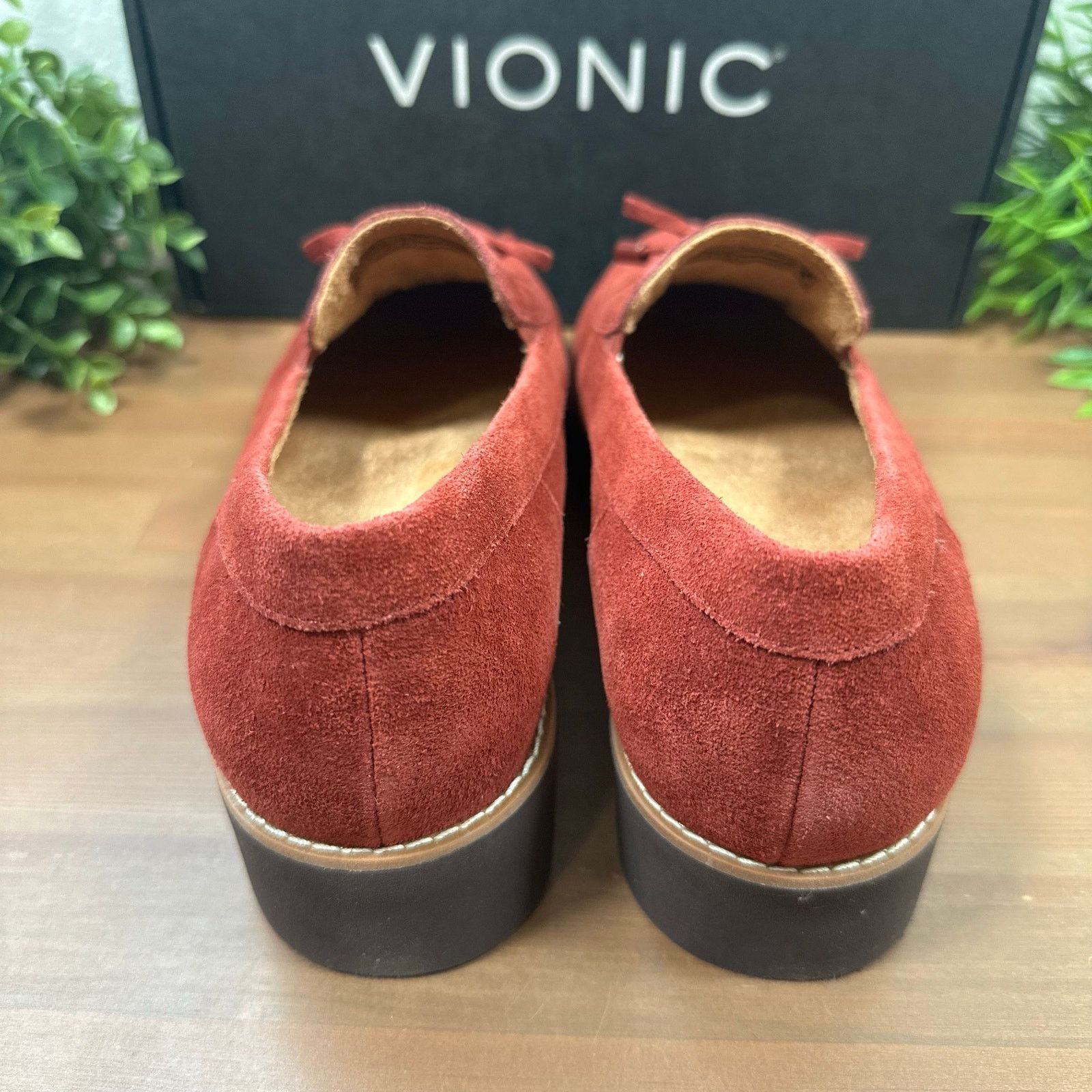 Vionic Vionic Women's Finley Suede Bow Loafers Size 11 Size US 11 / IT 41 - 6 Thumbnail