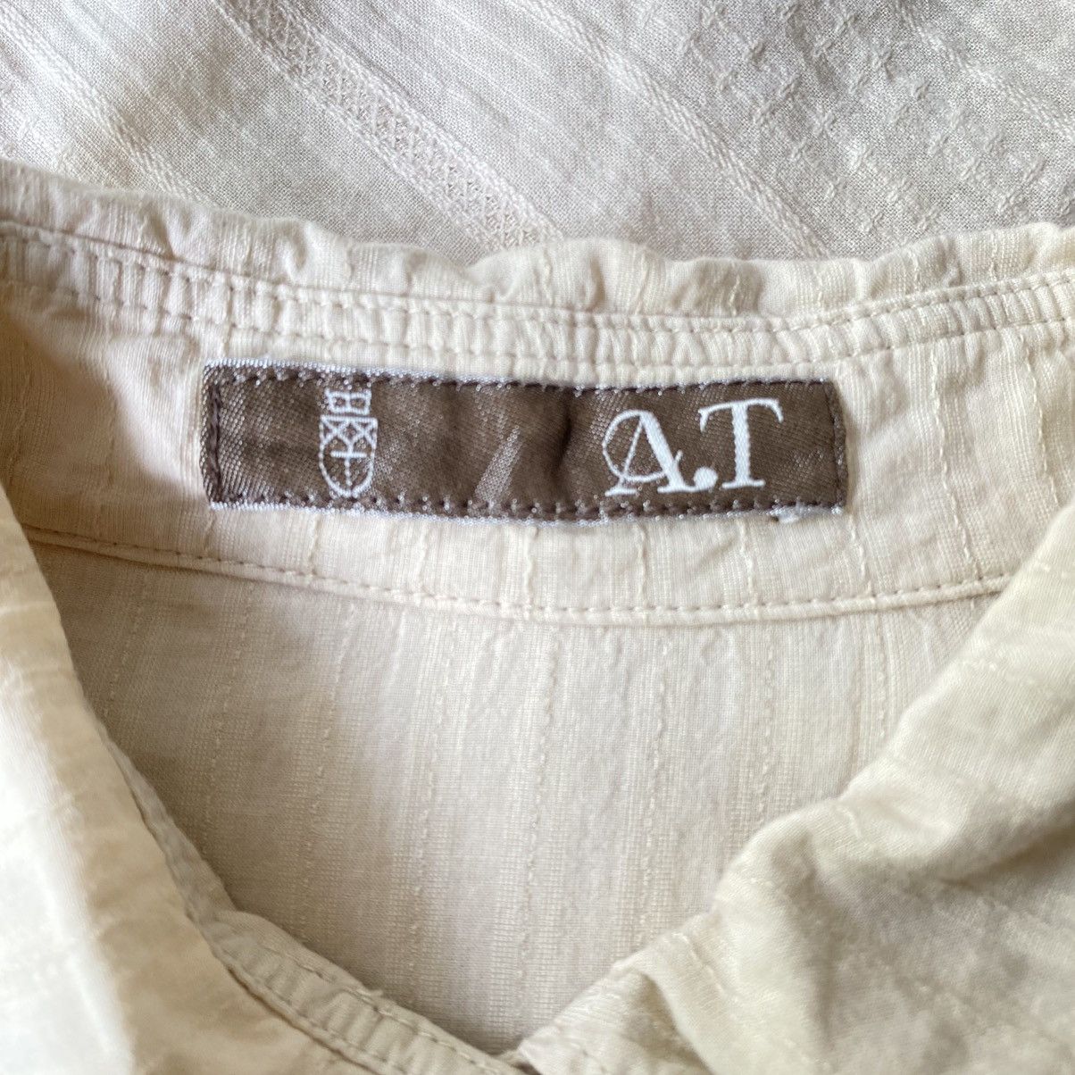 Designer × Japanese Brand A.T Ivory Tiered Ruffle Blouse Size L / US 10 / IT 46 - 13 Thumbnail