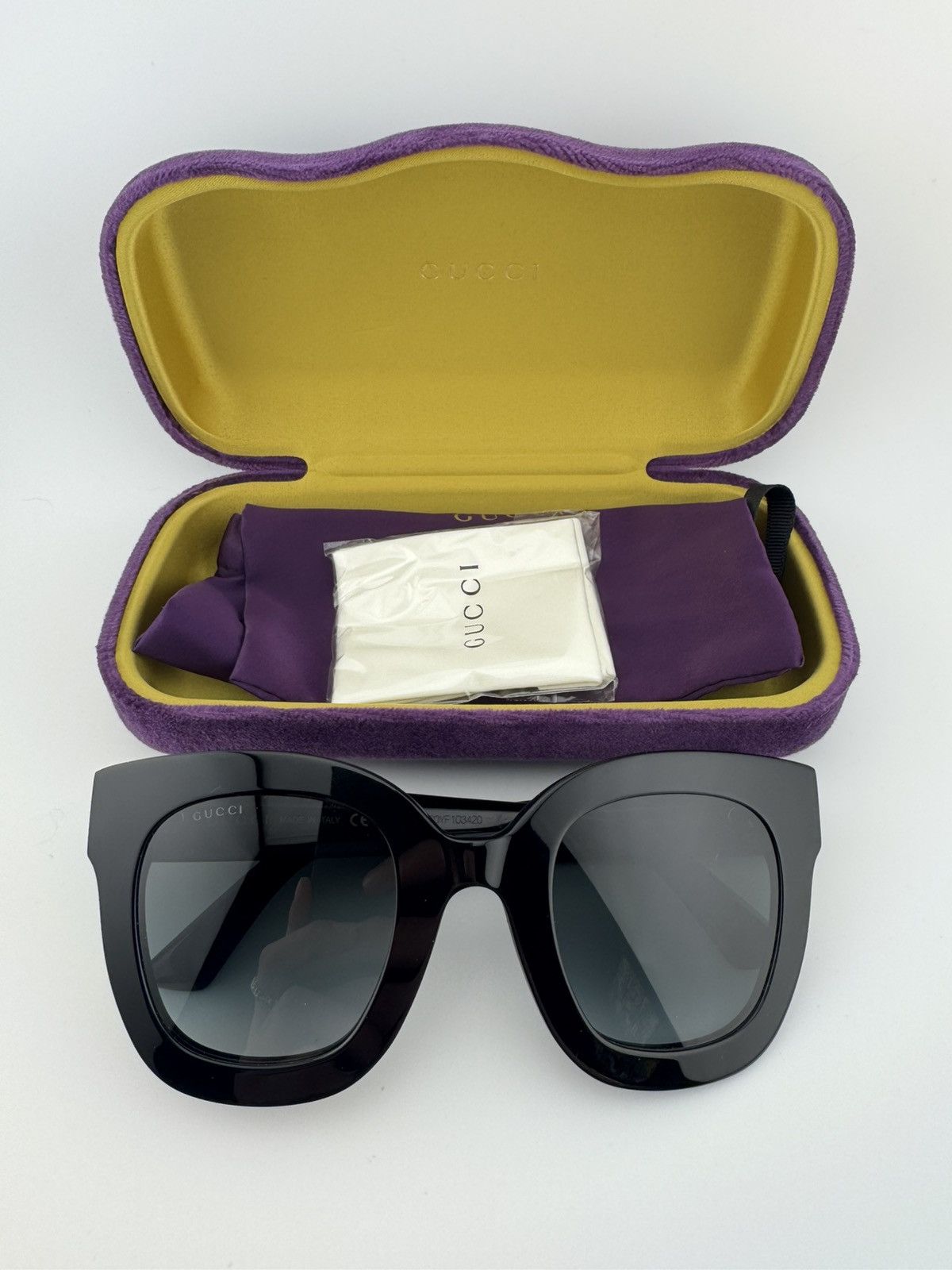Gucci Gucci GG Double G Oversized Sunglasses GG0208S Women’s Size ONE SIZE - 9 Thumbnail