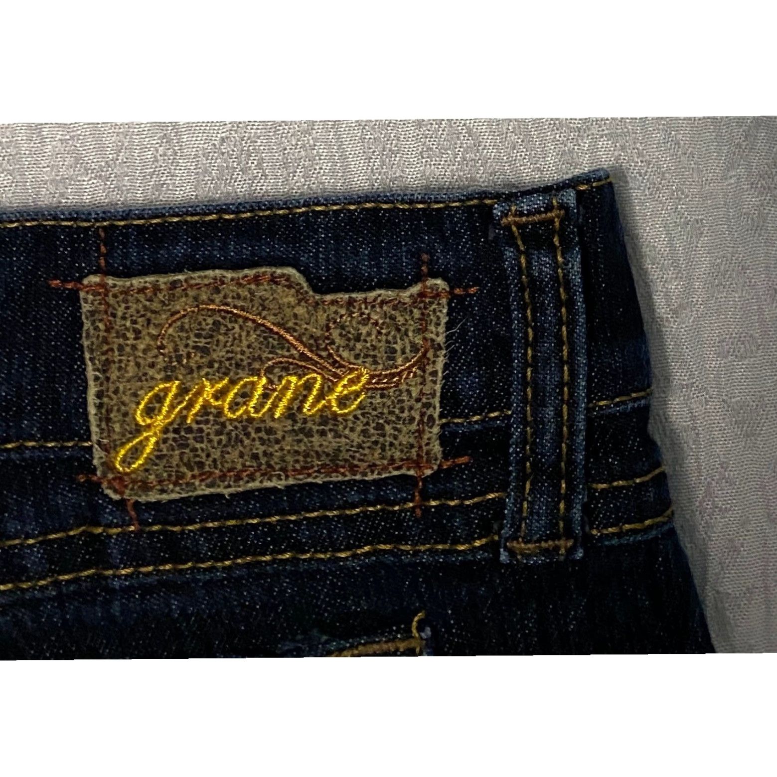 Denime Grane Jeans Bootcut Jeans Juniors 7 Dark Wash Denim Embroidered Pockets Stretch Womens Boyfriend-Style? Size 28" / US 6 / IT 42 - 4 Thumbnail