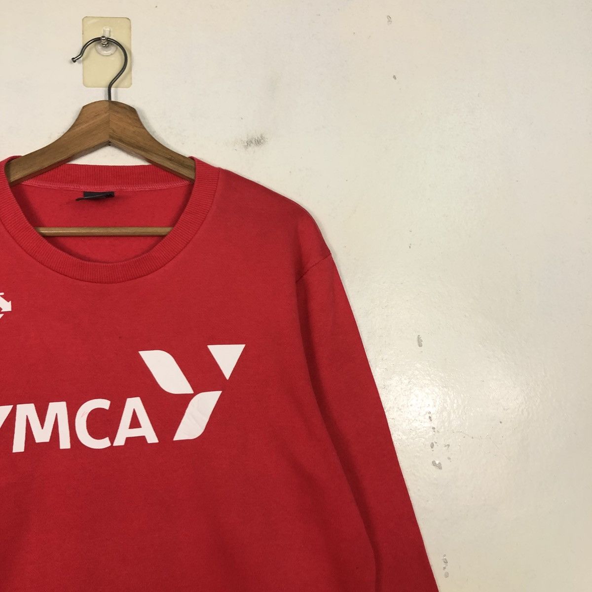 Japanese Brand 📌Vintage Sweatshirt Rich Red Descente Big Logo Size US L / EU 52-54 / 3 - 8 Thumbnail