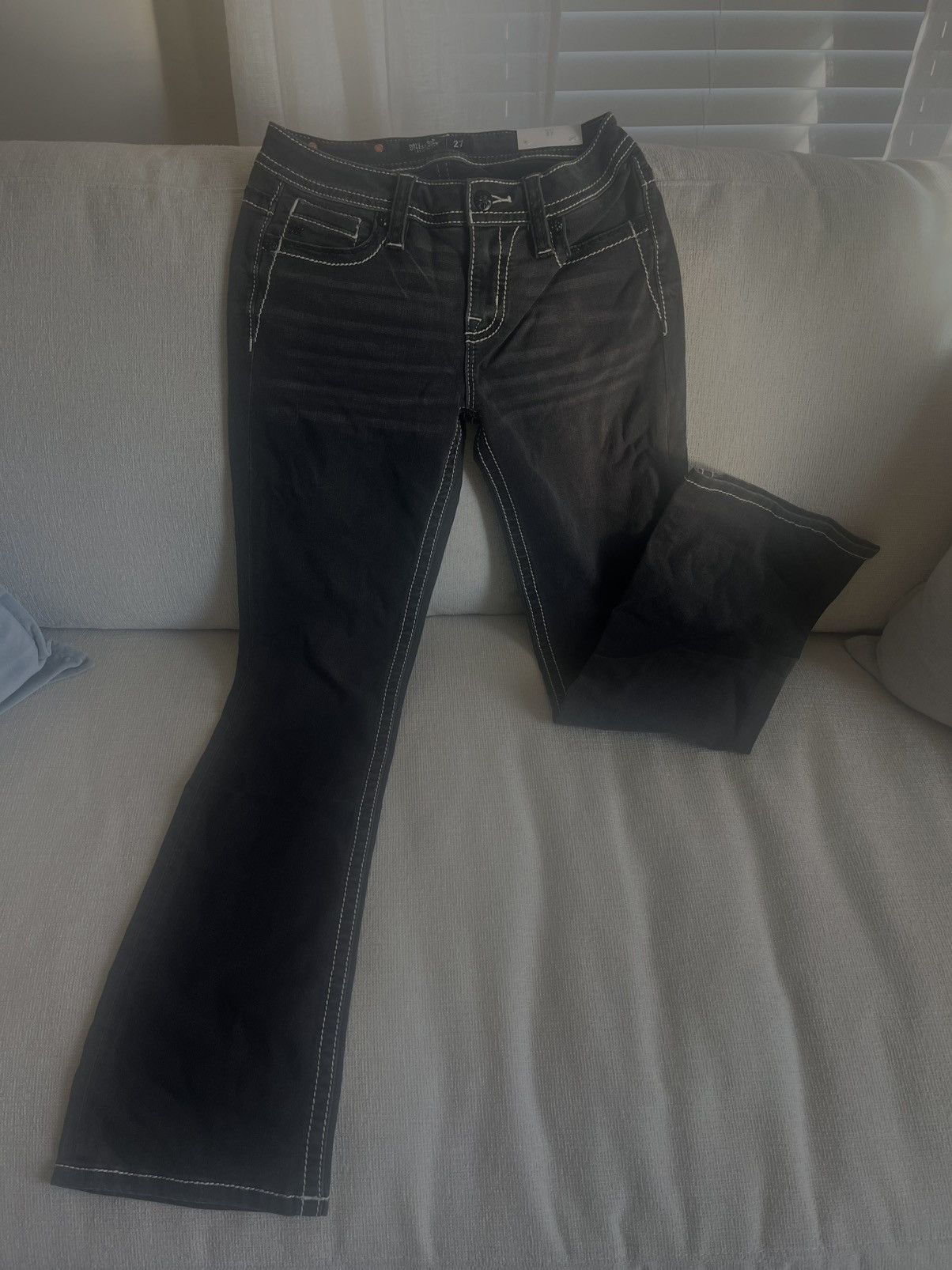 Miss Me Ashy Black Bedazzled BRAND NEW Miss me jeans Size 27" / US 4 / IT 40 - 2 Thumbnail
