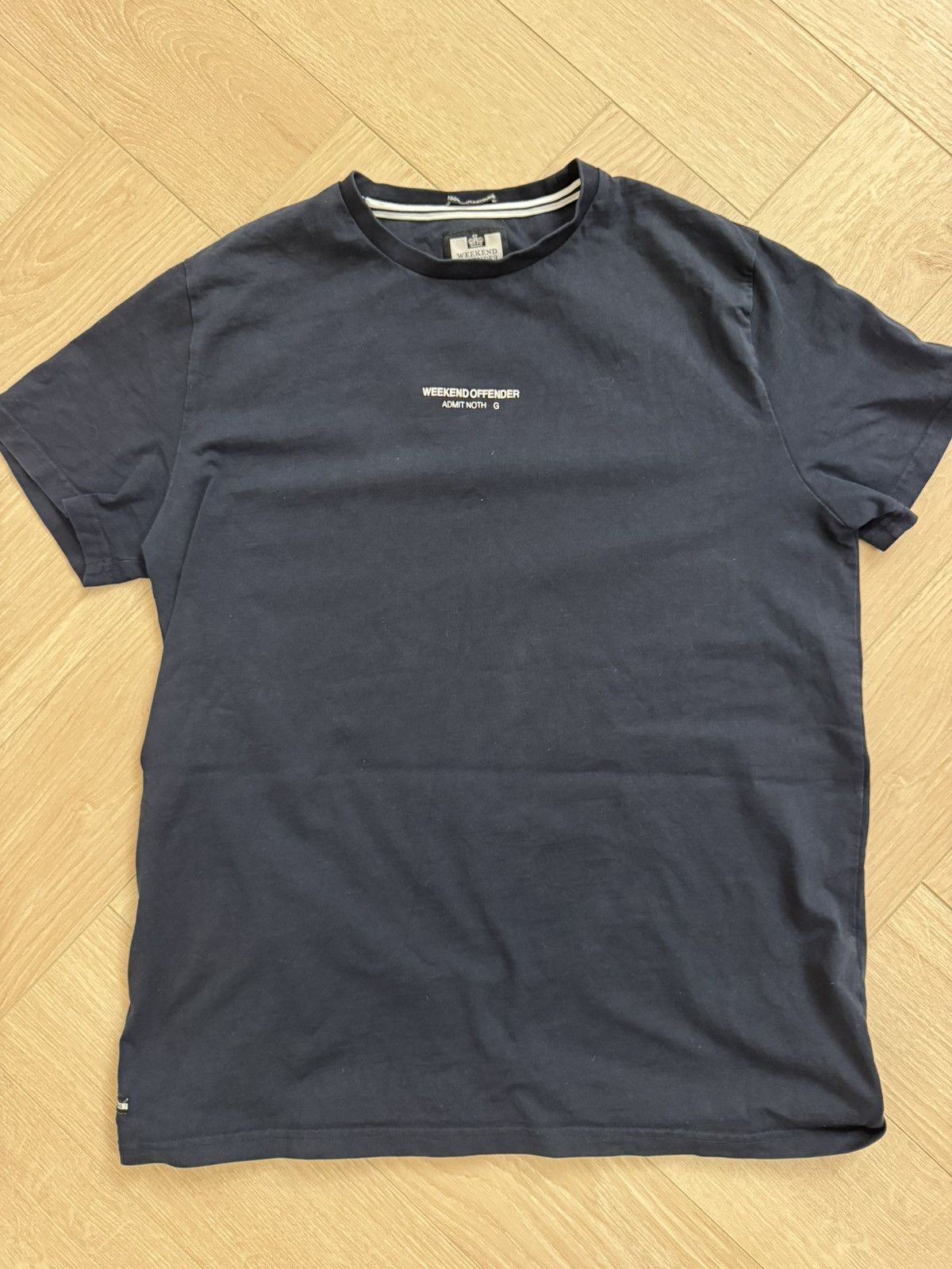WEEKEND OFFENDER サイズ Tシャツ　新品未開封 Mens Designer T-Shirts & Long Sleeve T-Shirts | Weekend Offender