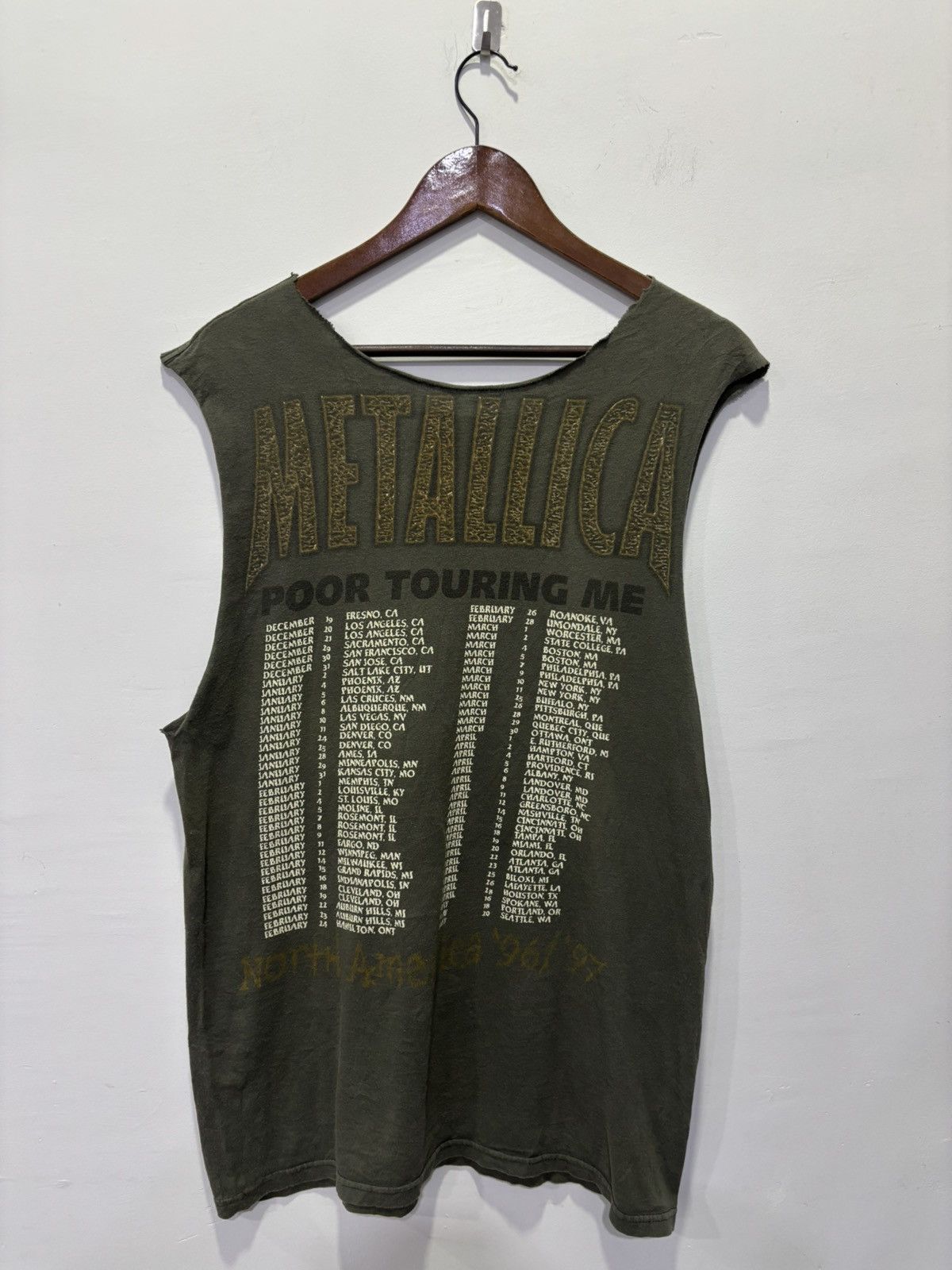 Vintage Vintage Metallica 1997 Sleeveless Shirt Size US M / EU 48-50 / 2 - 2 Thumbnail