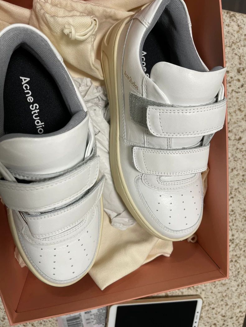 Acne Studios Acne Studios size:36 White smiling Velcro shoes Size US 5.5 / IT 35.5 - 4 Thumbnail