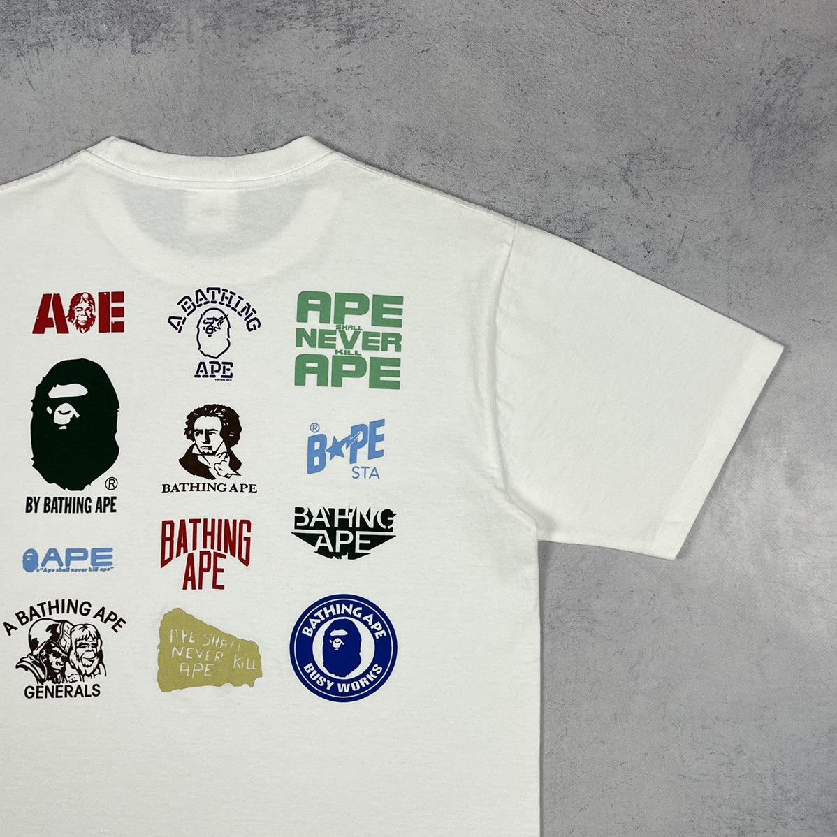 Bape A Bathing Ape Classic Logo T Shirt Size US M / EU 48-50 / 2 - 3 Thumbnail