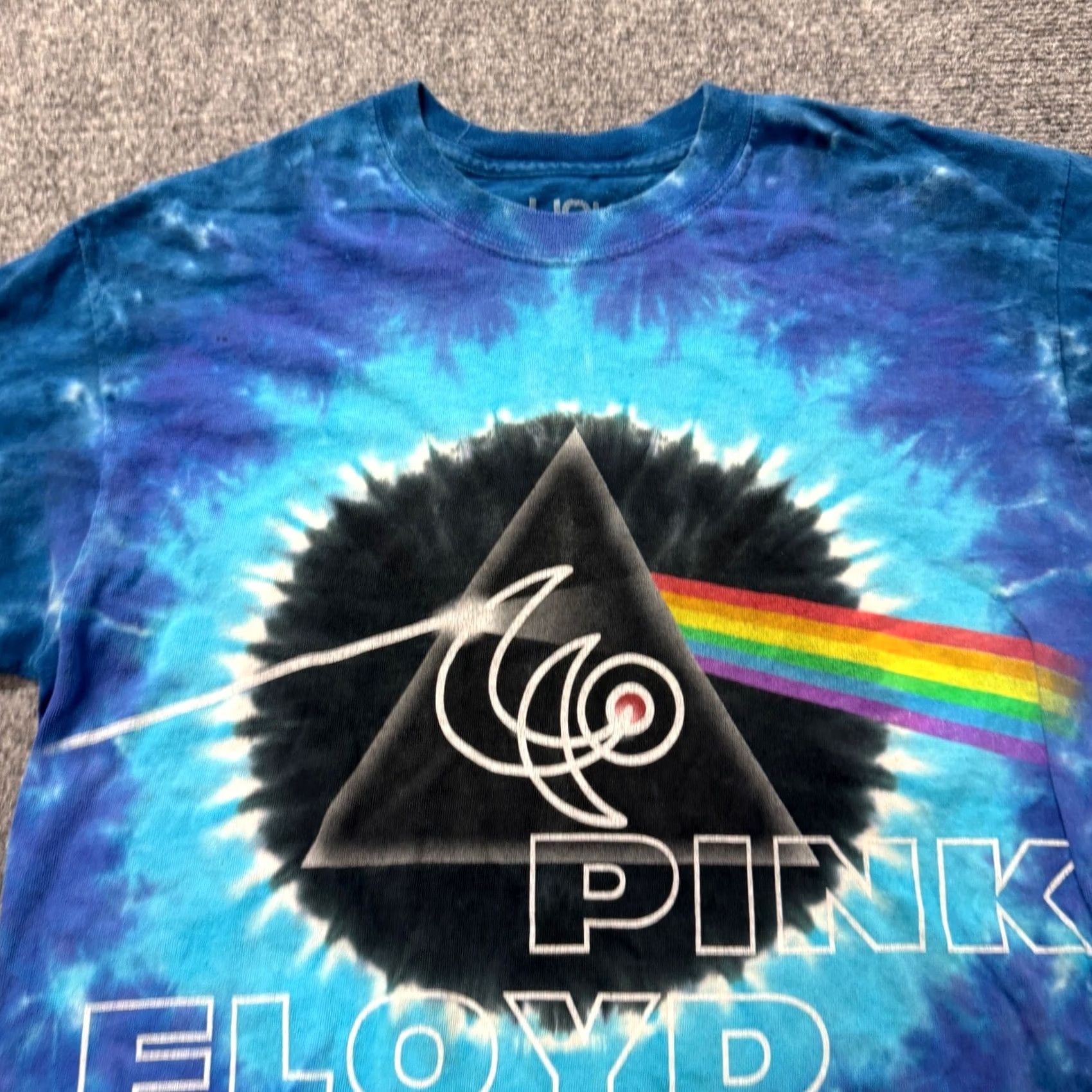 Liquid Blue Liquid Blue T-Shirt Men's Medium Pink Floyd Tie Dye 100% Cotton Multicolor Shirt Mens M Pink Floyd Tie Dye Multicolor Liquid Blue Shirt Size US M / EU 48-50 / 2 - 6 Thumbnail