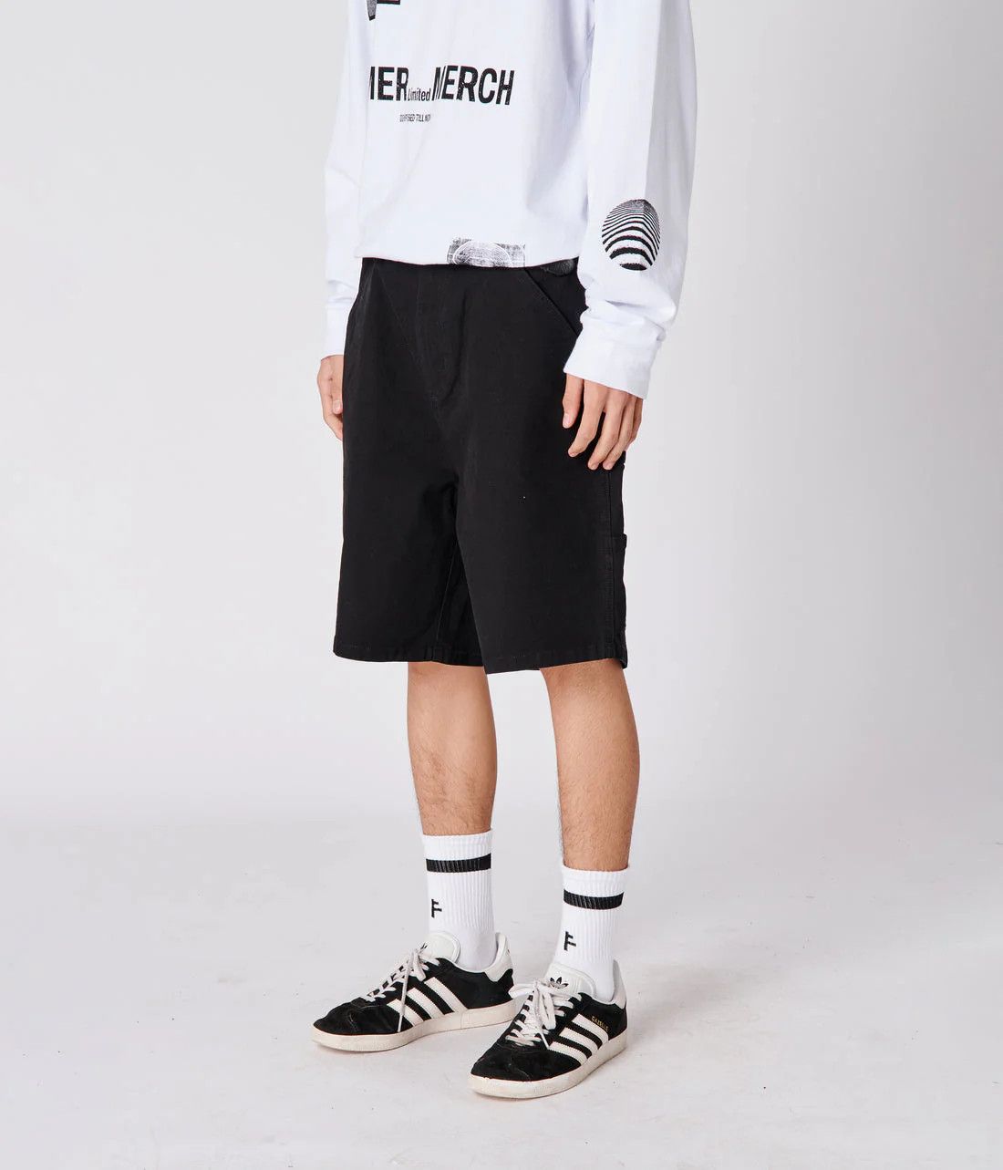 Other Former Distend Walkshort Black Size US 34 / EU 50 - 1 Thumbnail