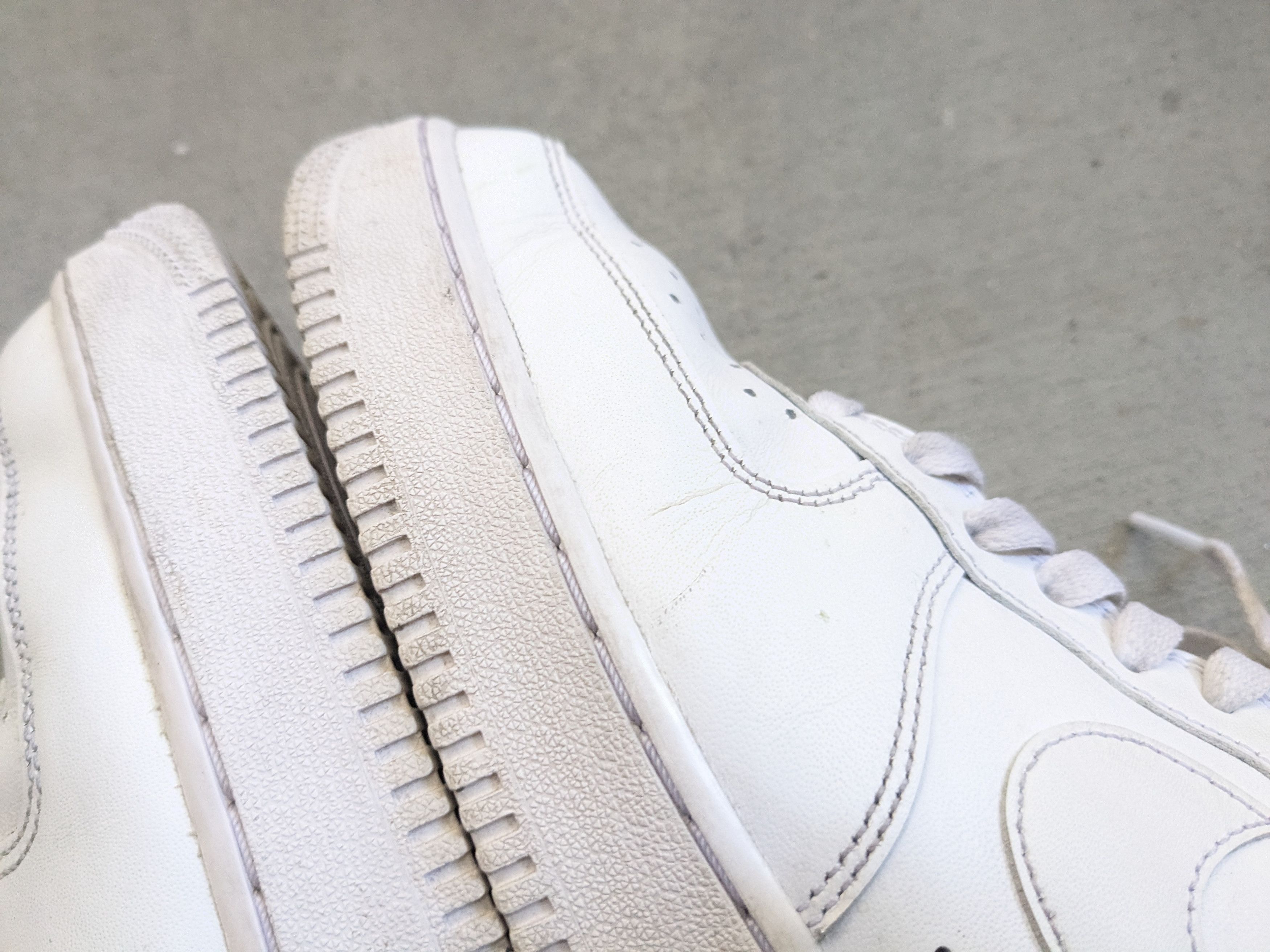Nike Nike Air Force 1 AF1 Triple White 10 Low DD8959-100 Size US 10 / EU 43 - 10 Thumbnail
