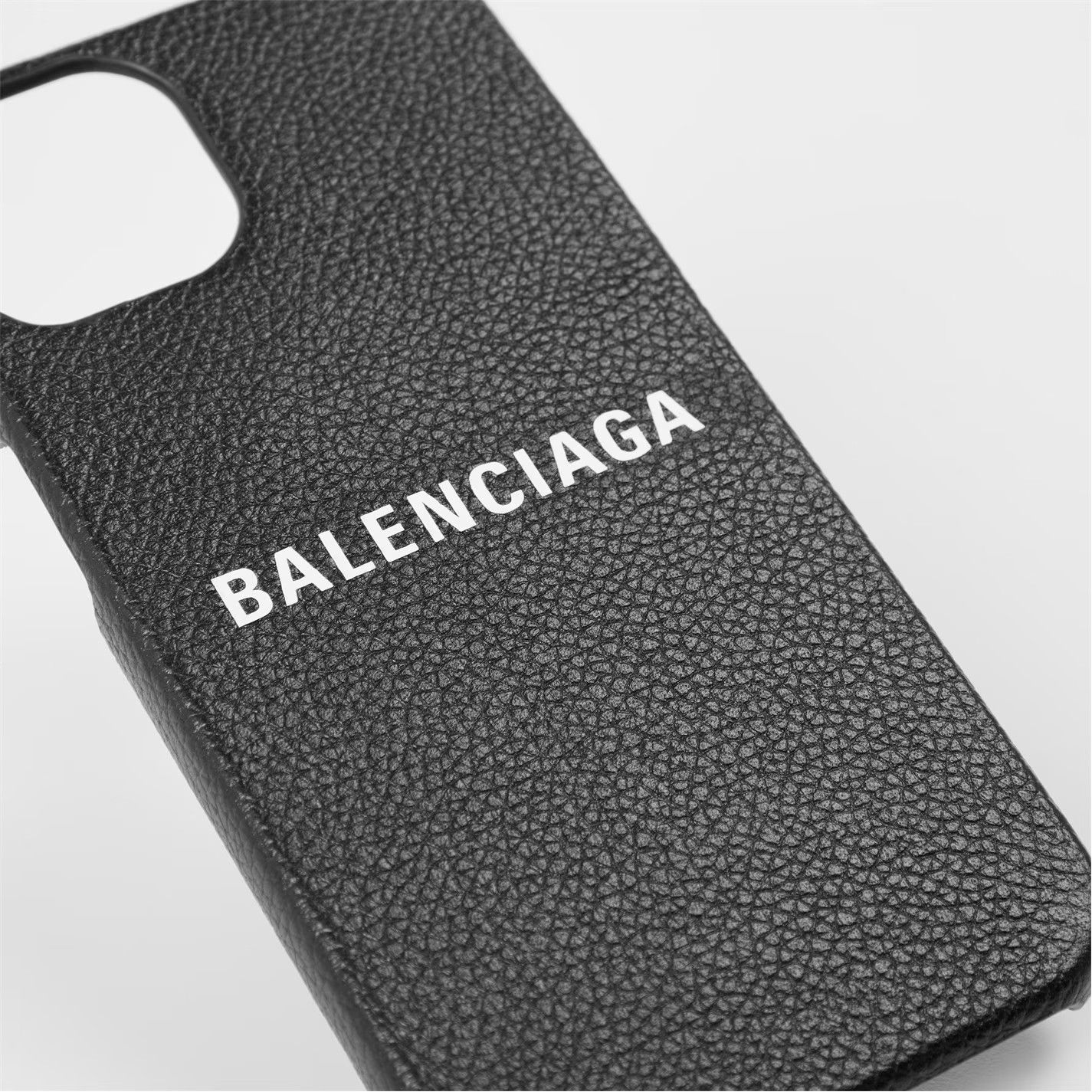 Balenciaga o1g2r1mq0226 Size: OS / Phone Case In Black Size ONE SIZE - 3 Thumbnail