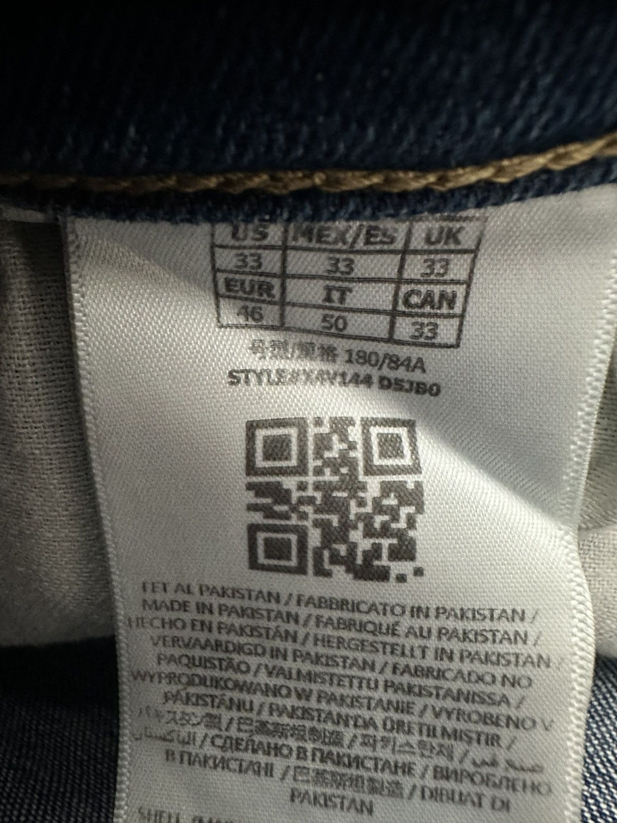 Guess Guess mens jeans Size US 33 - 5 Thumbnail