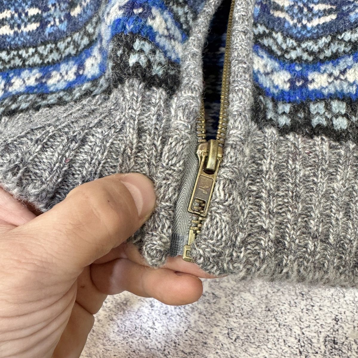 Jamiesons Of Shetland Jamieson’s Of Shetland Pure New Wool Zip Hoodie M size 48 Size US M / EU 48-50 / 2 - 15 Thumbnail