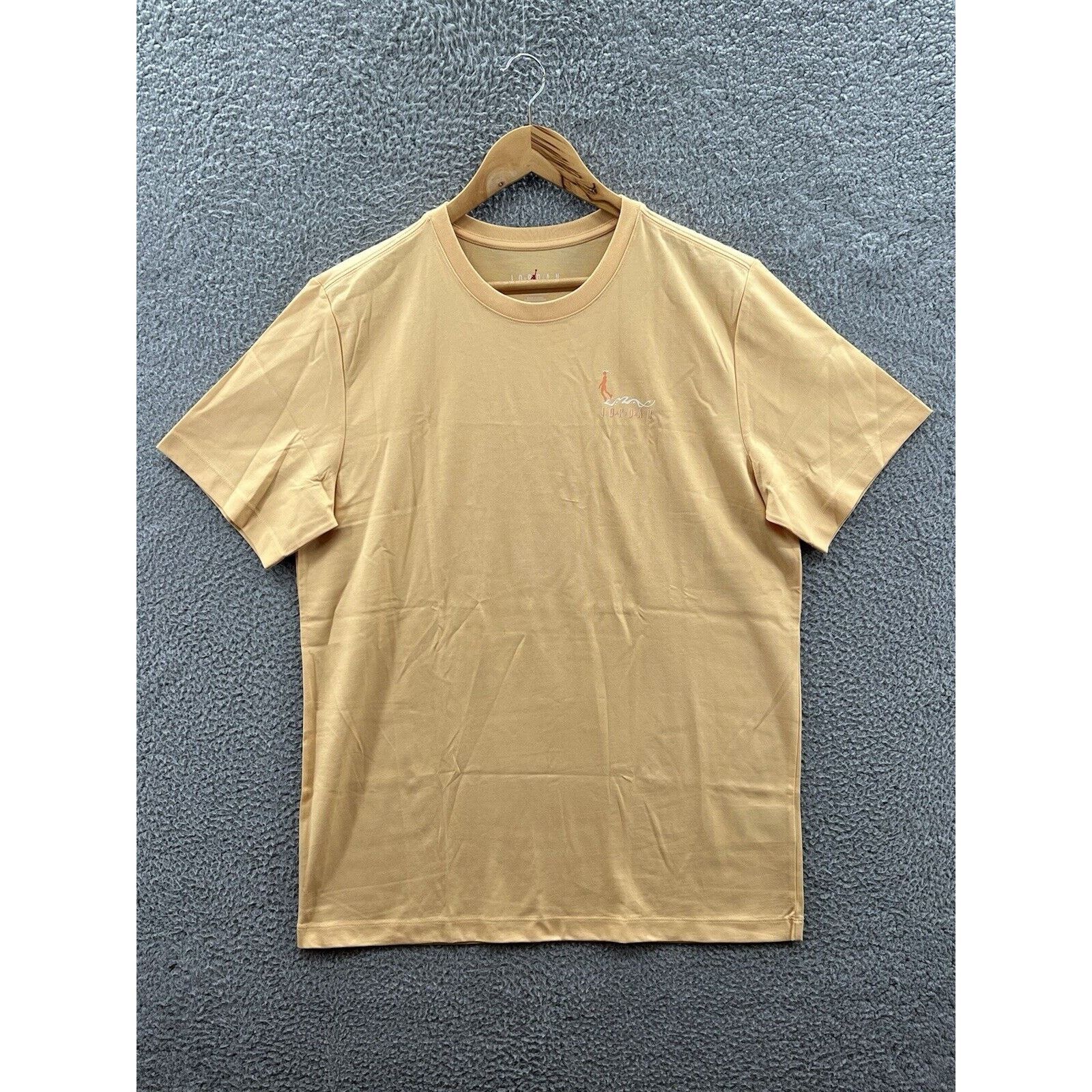 Jordan Brand Air Jordan T-Shirt Celestial Gold DX9577-266 Men’s Sz. Large Size US L / EU 52-54 / 3 - 1 Thumbnail