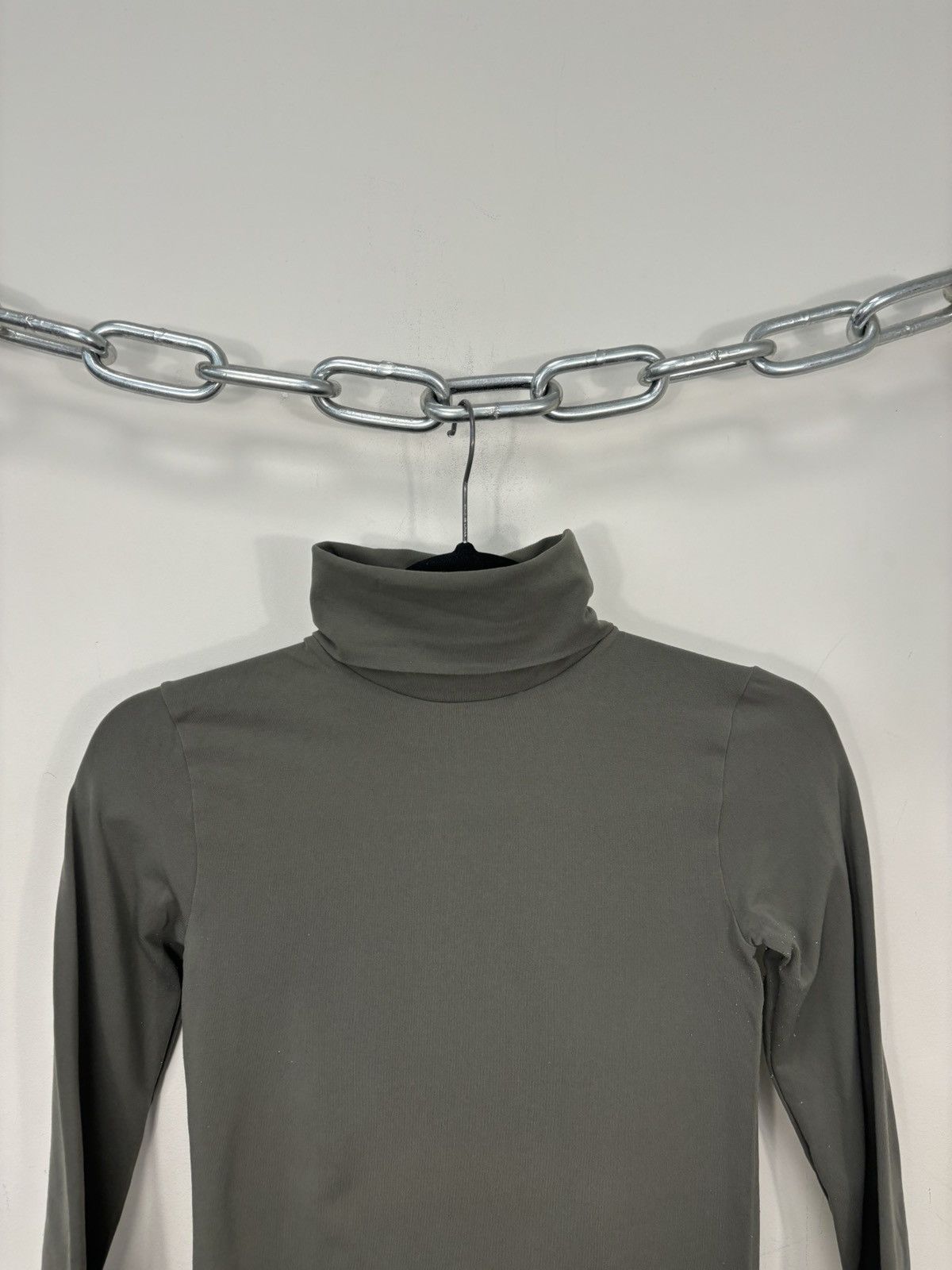 Max Mara Max Mara Women’s Italian Luxury Slim Nylon Turtleneck Top Size M / US 6-8 / IT 42-44 - 6 Thumbnail
