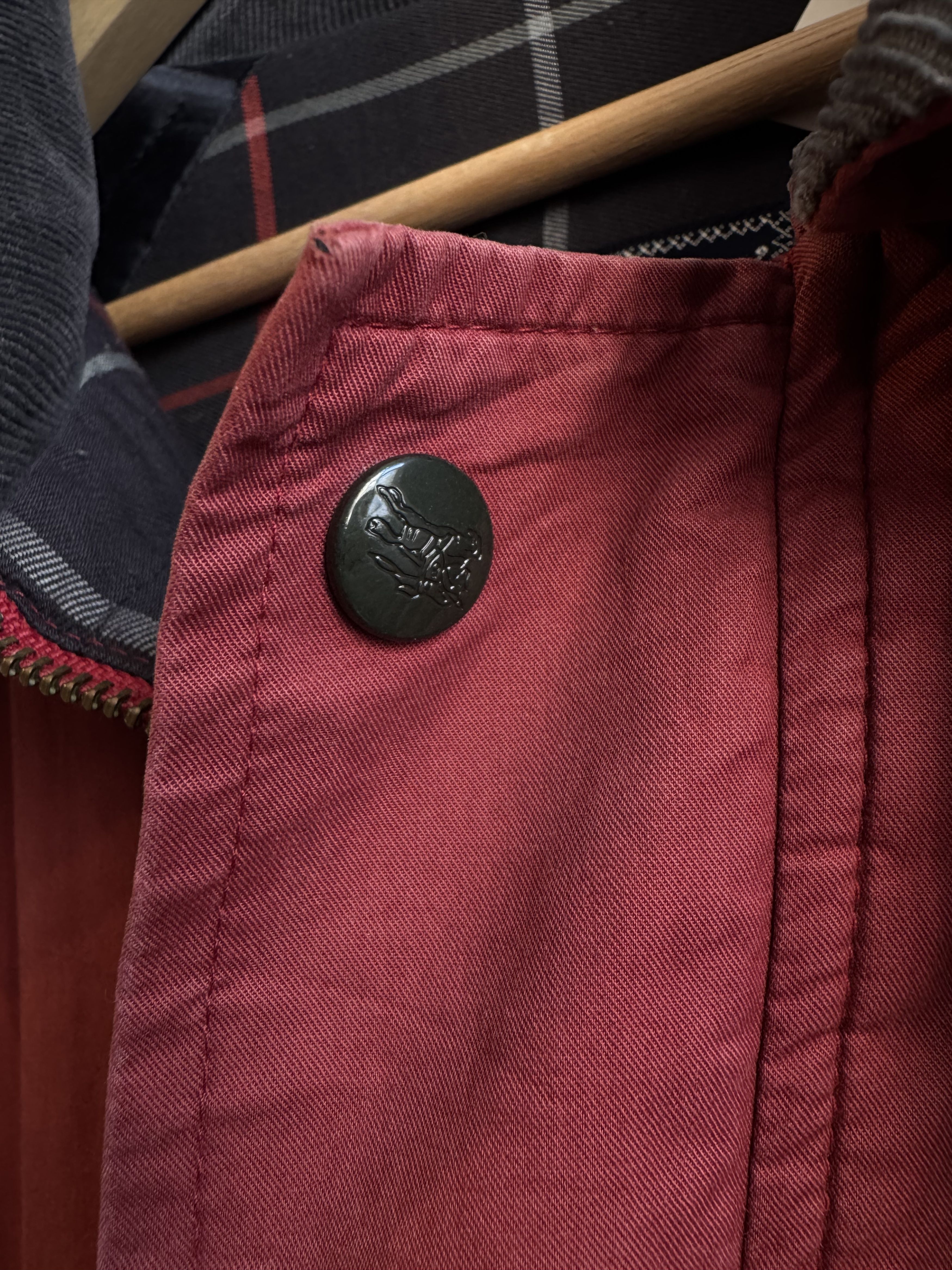 Burberry 80/90s Burberry Red Jacket Size L Size US L / EU 52-54 / 3 - 3 Thumbnail