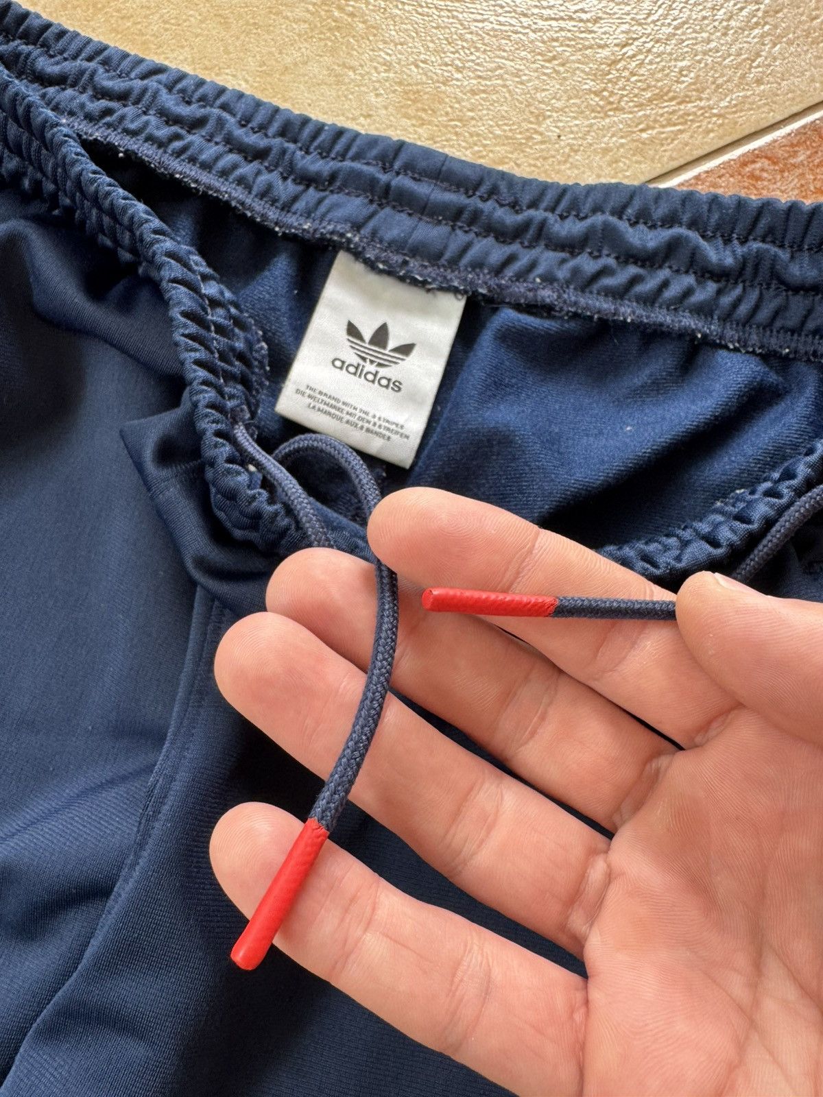 Adidas Arsenal 2021-2022 Adidas Soccer Track Pants Football Jersey Size US 32 / EU 48 - 11 Thumbnail