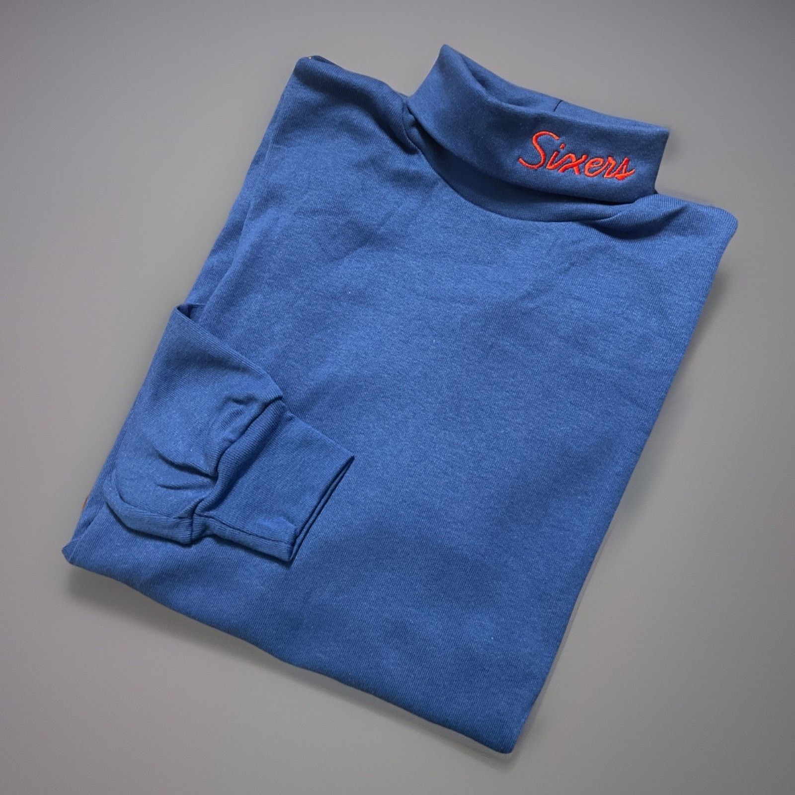 Majestic New NOS Vtg Majestic Philadelphia 76ers Turtleneck XL Custom Size US XL / EU 56 / 4 - 1 Thumbnail