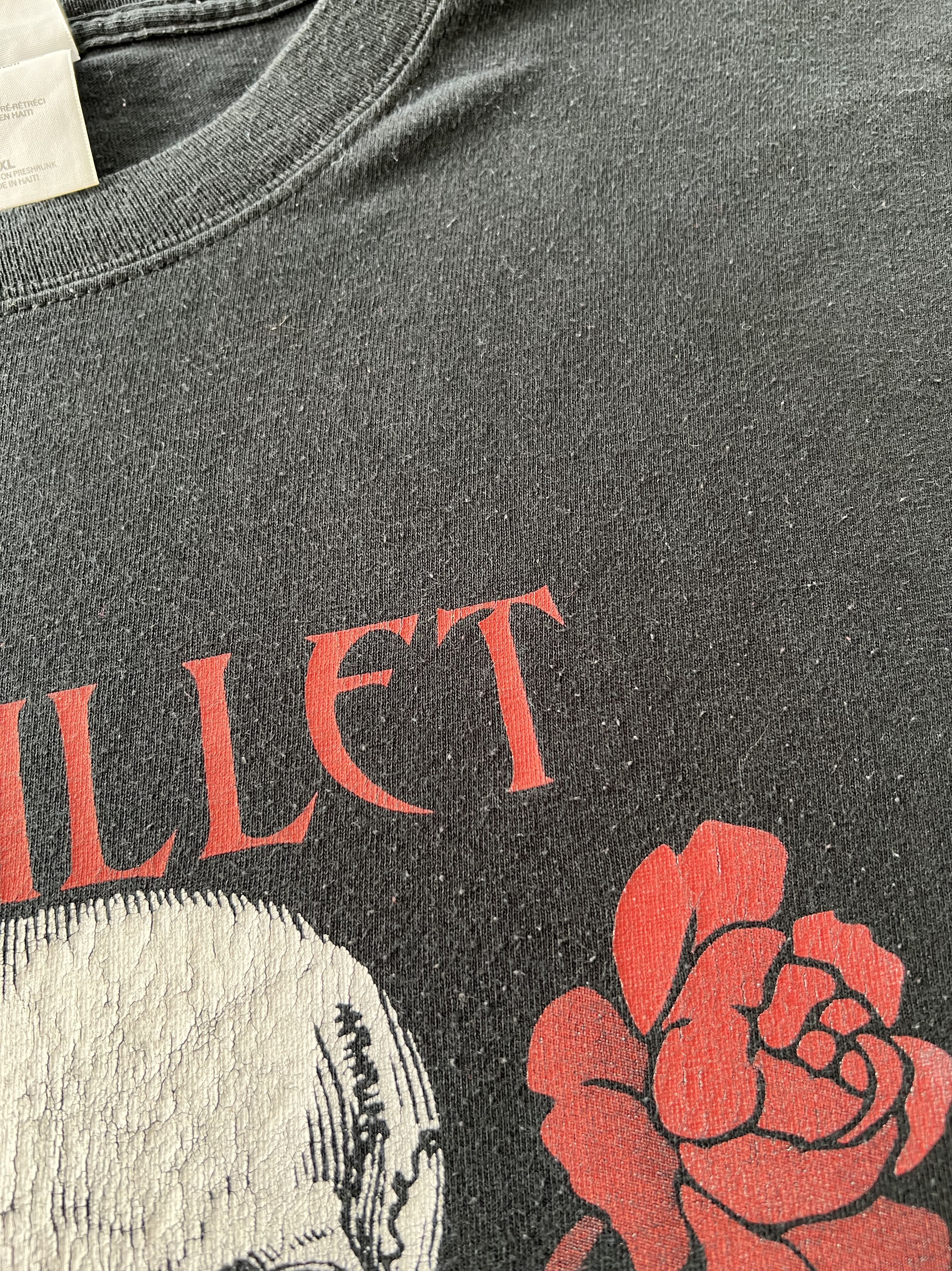 Band Tees Vintage 2000s Bullet for my Valentine Skull Black T-shirt Size US XL / EU 56 / 4 - 7 Thumbnail