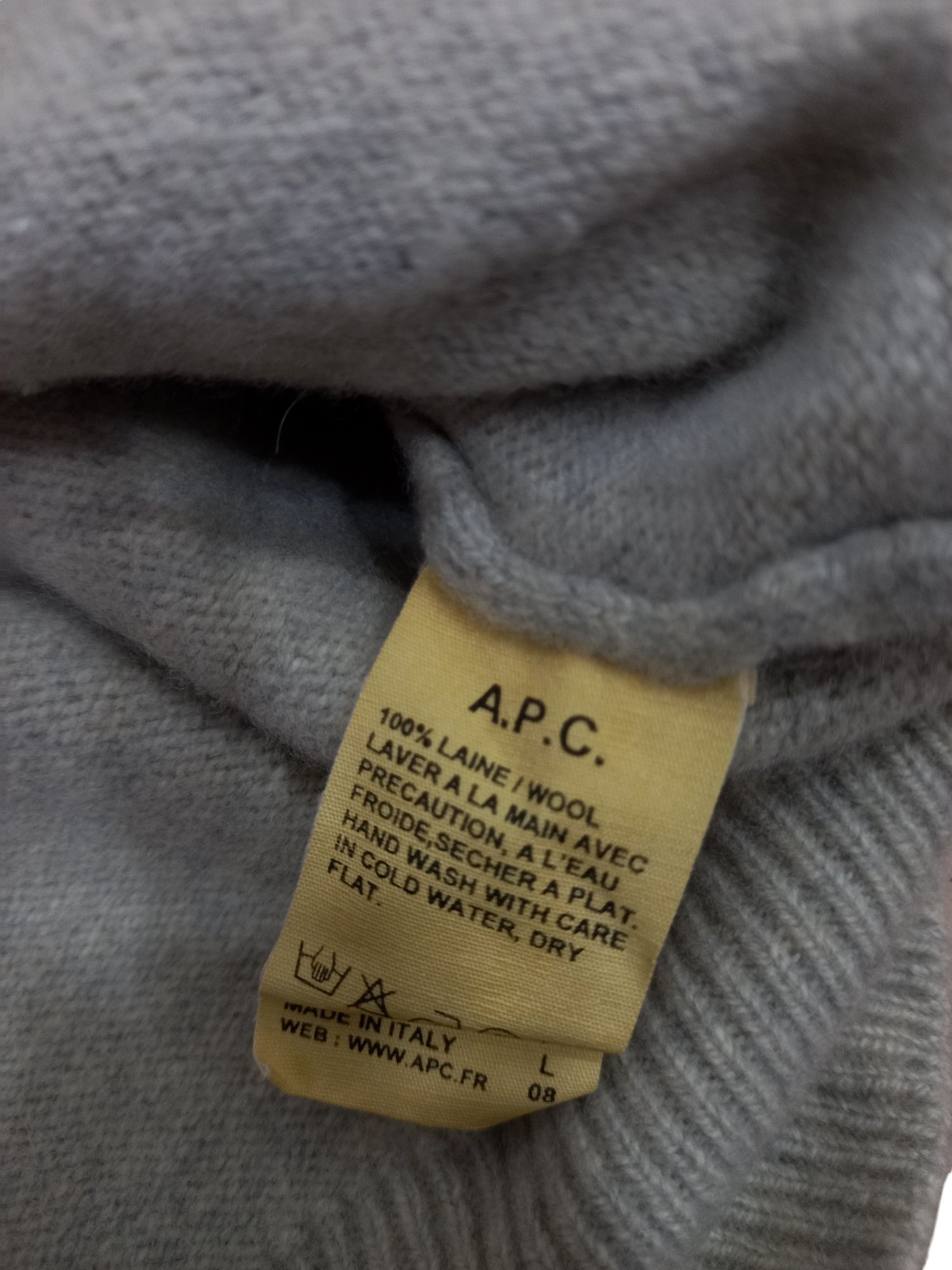 A.P.C. × Designer A.P.C. Made in Italy Wool V-Neck Sweater Size L / US 10 / IT 46 - 6 Thumbnail
