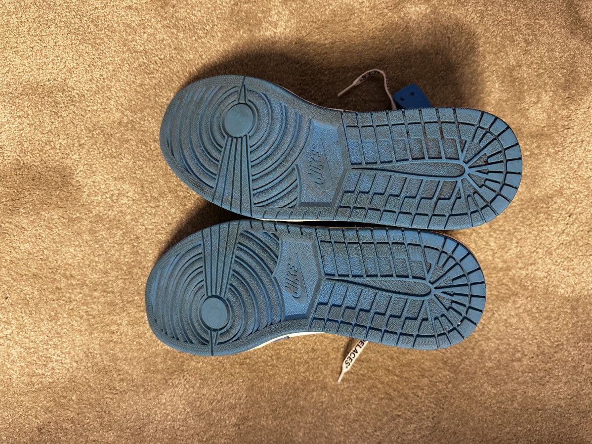 Nike × Off-White UNC Jordan 1 x Off-White Size US 11 / EU 44 - 4 Thumbnail