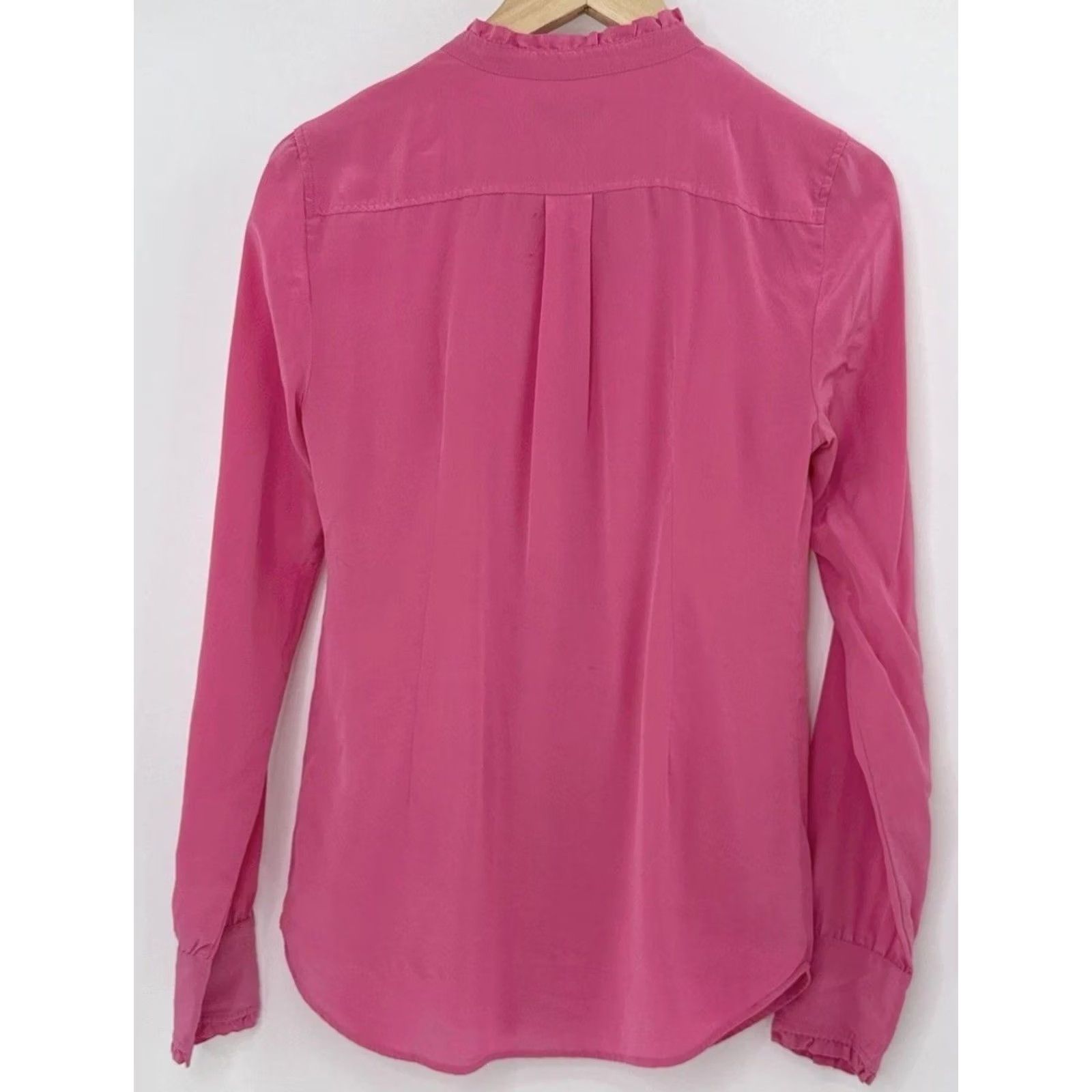 J.Crew J.CREW Ruffle Silk Button-Up Bright Pink Blouse 4 Tall Silk Chiffon Boho Preppy Blouse Women Buttons Tall Pink 4T Size 4 Tall Girls? Size S / US 4 / IT 40 - 2 Thumbnail