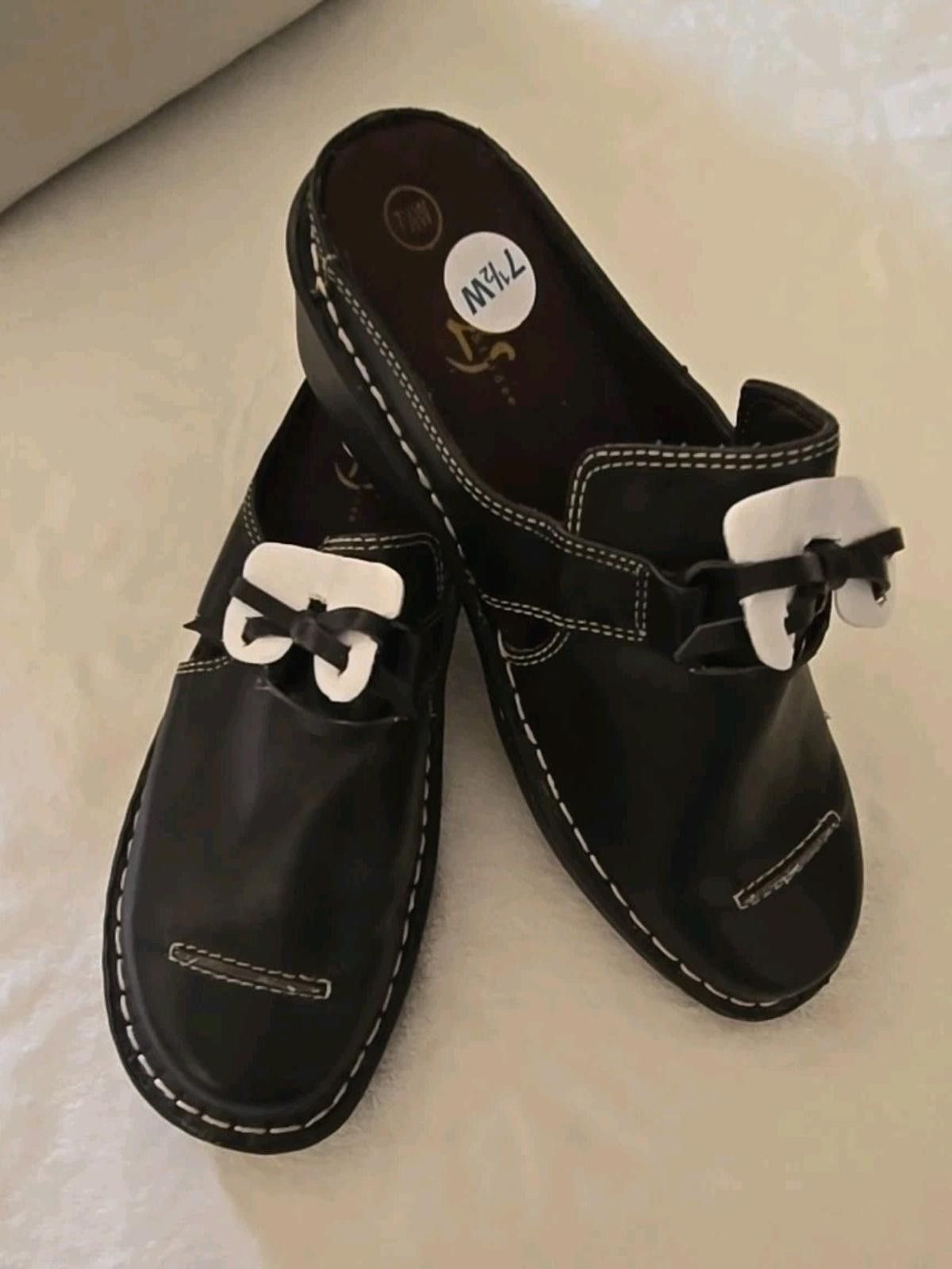 Other Women's Life Stride Slip On Clogs Size 7.5 W Brown Brand New Size US 7.5 / IT 37.5 - 9 Thumbnail
