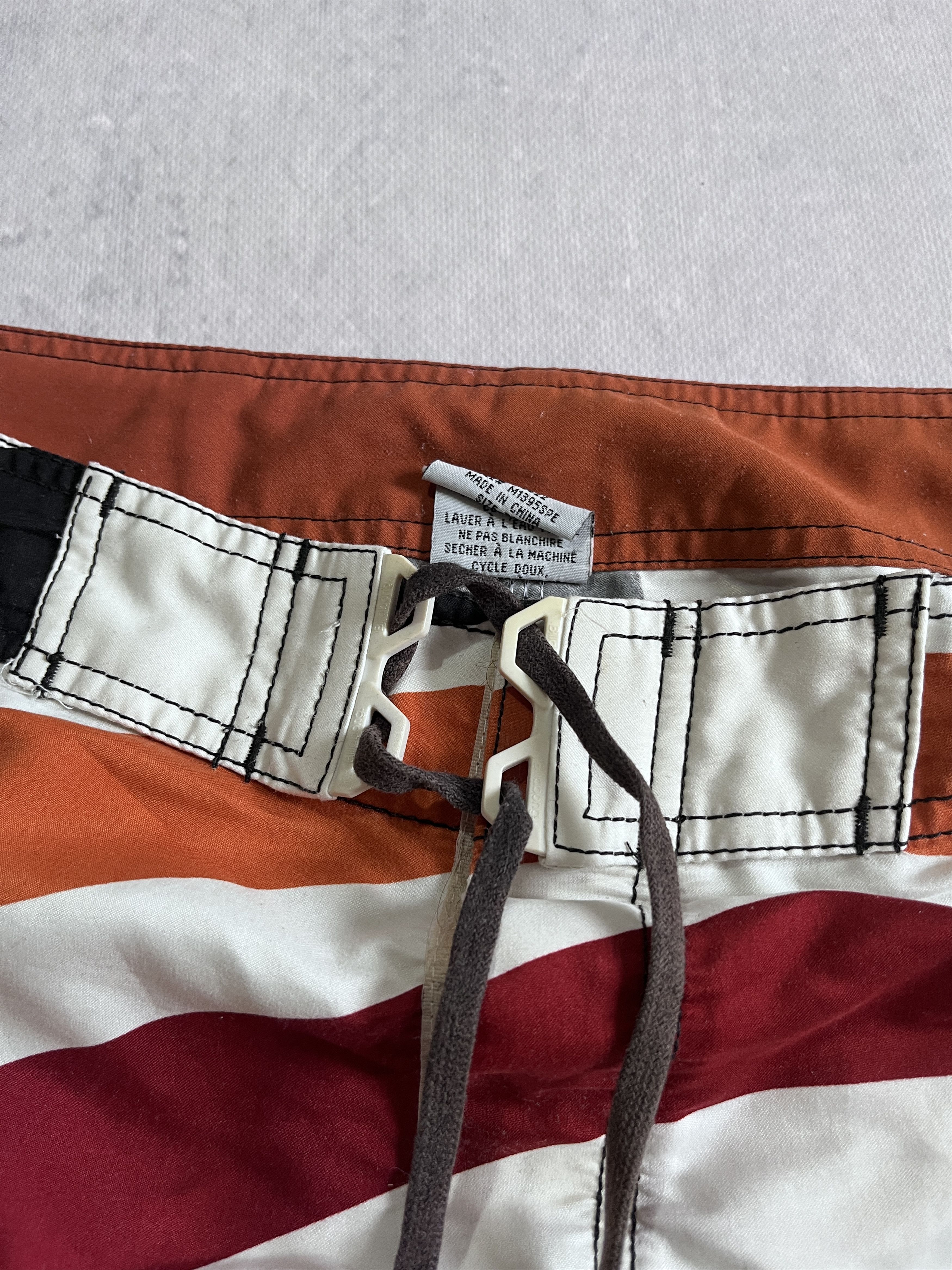 Billabong BILLABONG SPIRAL RISING SUN SURF BOARD SHORTS Size US 36 / EU 52 - 5 Thumbnail