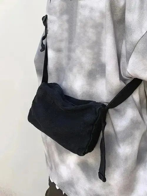 Japanese Brand Streetfashion ToteBag for Daily School/Work/Travel/ext... Size ONE SIZE - 4 Thumbnail