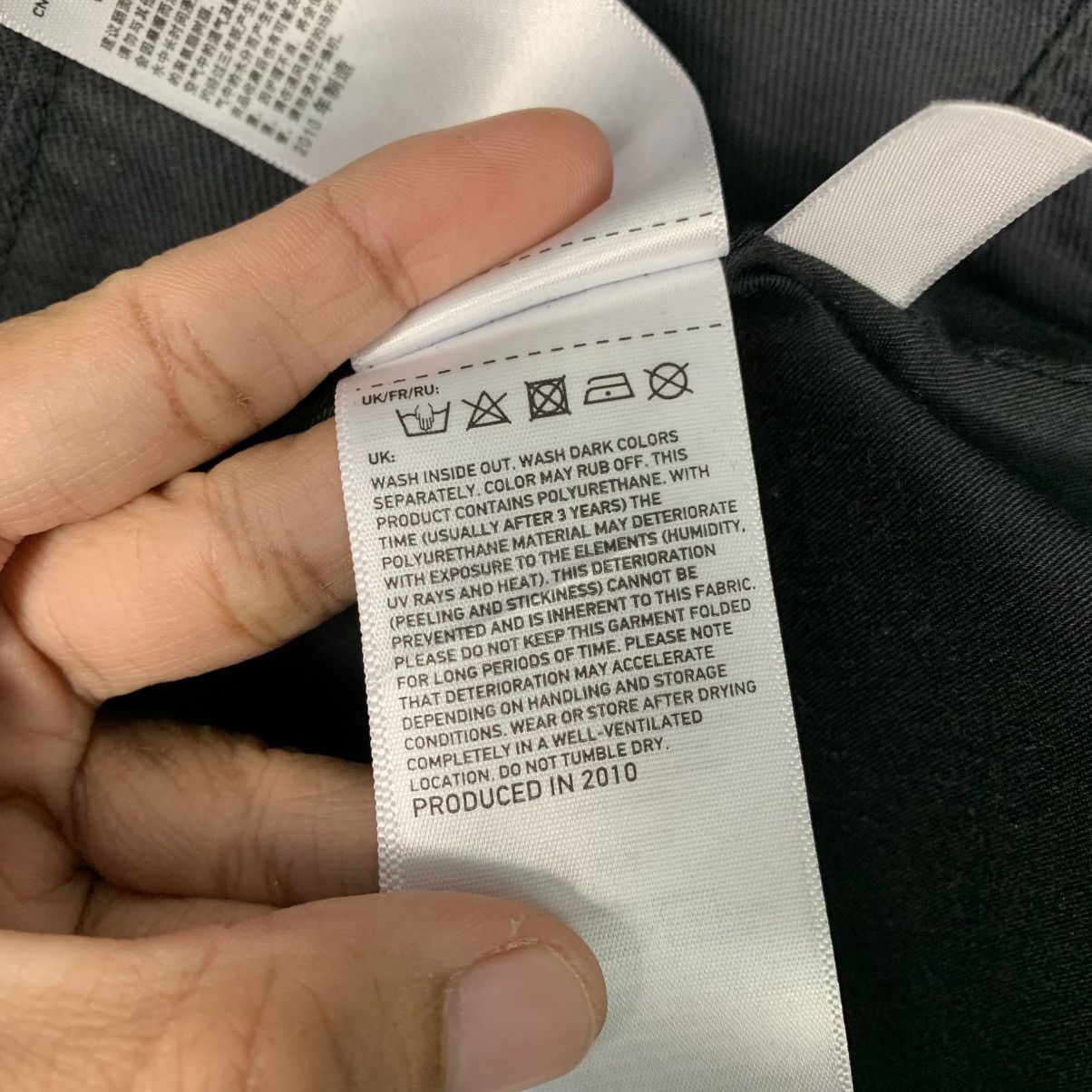 Uniqlo Uniqlo Coated Cloth Multipocket Jacket Size US L / EU 52-54 / 3 - 21 Thumbnail