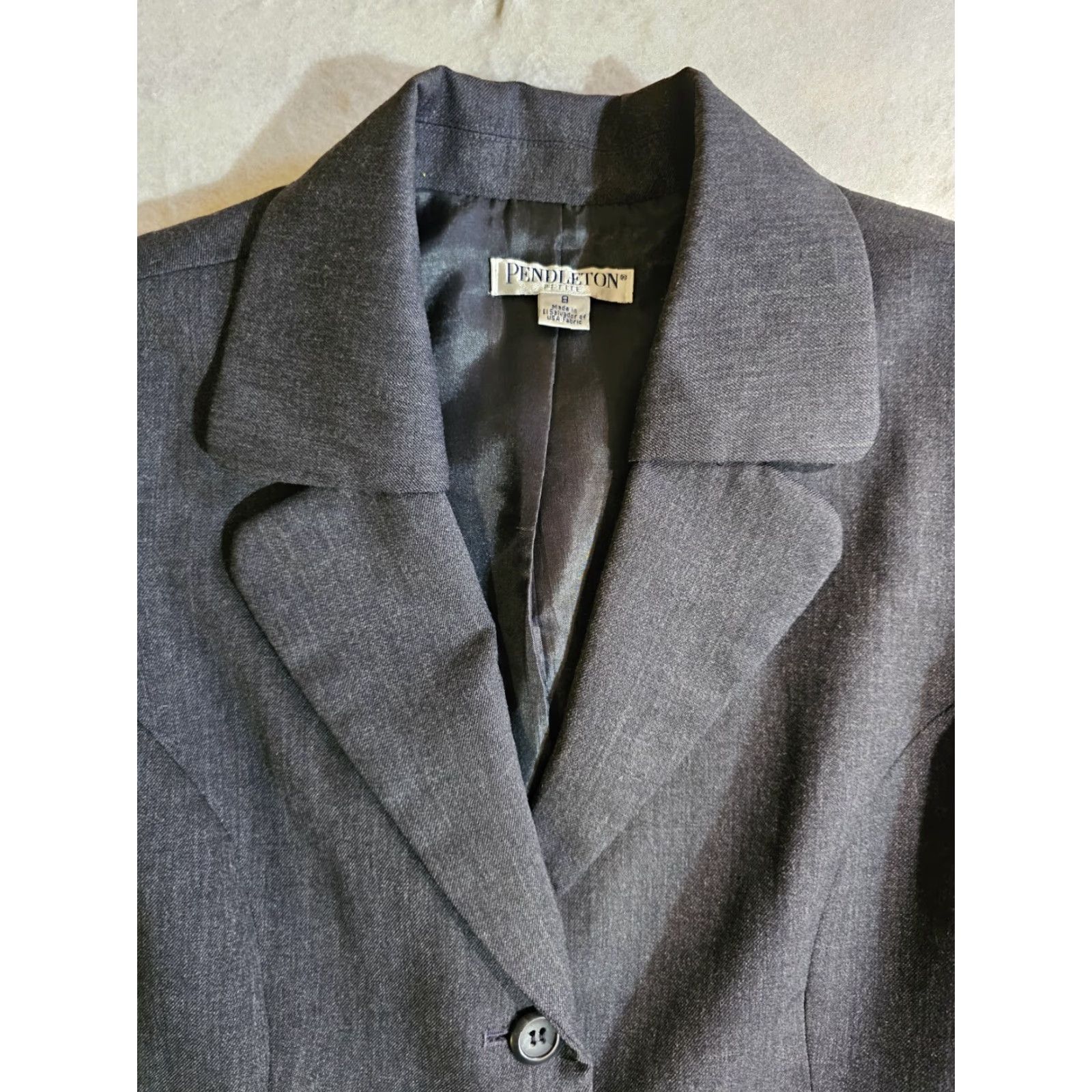 Pendleton VINTAGE Pendleton Petite Virgin Wool Blazer Suit Jacket Women's Size 8 Gray 3 Button Blazer Mildly Used Size M / US 6-8 / IT 42-44 - 3 Thumbnail
