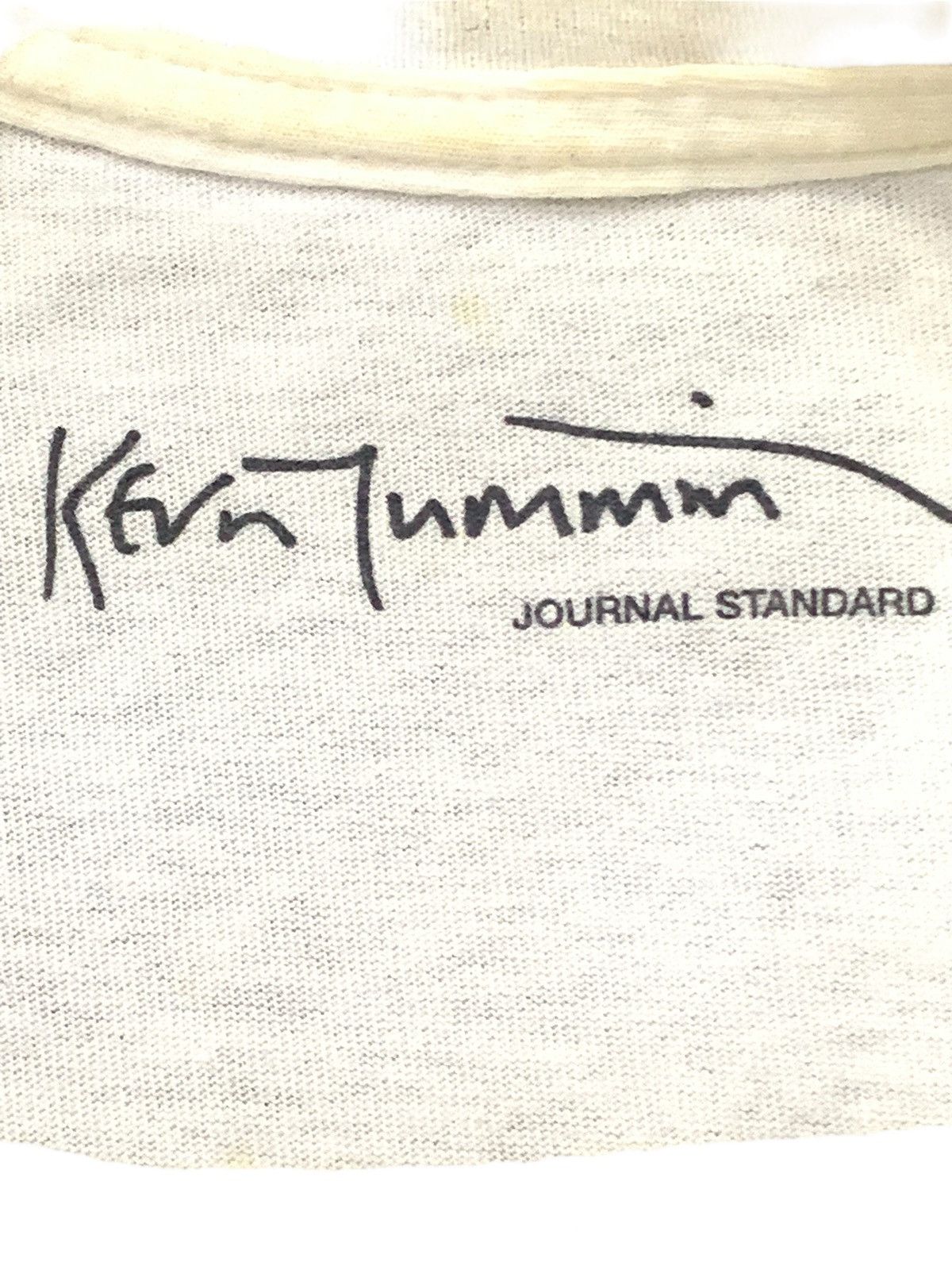 Band Tees × Vintage 2000s Bjork Photograph By Kevin Cummins Tshirt Size US M / EU 48-50 / 2 - 7 Thumbnail