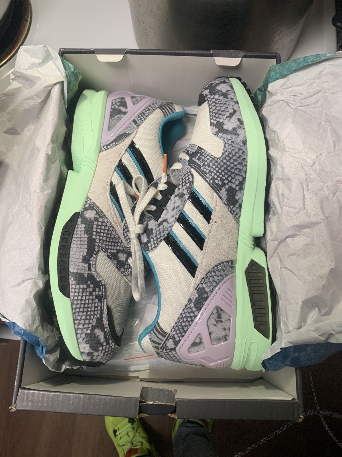 Adidas Adidas ZX 8000 leathal nights Size US 11 / EU 44 - 3 Thumbnail