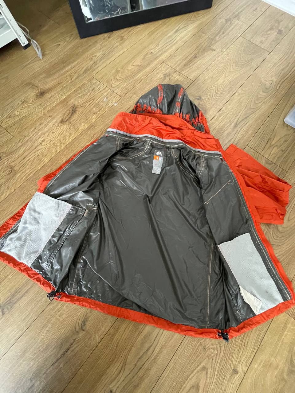 Nike ACG Nike acg storm jacket used Size US L / EU 52-54 / 3 - 3 Thumbnail