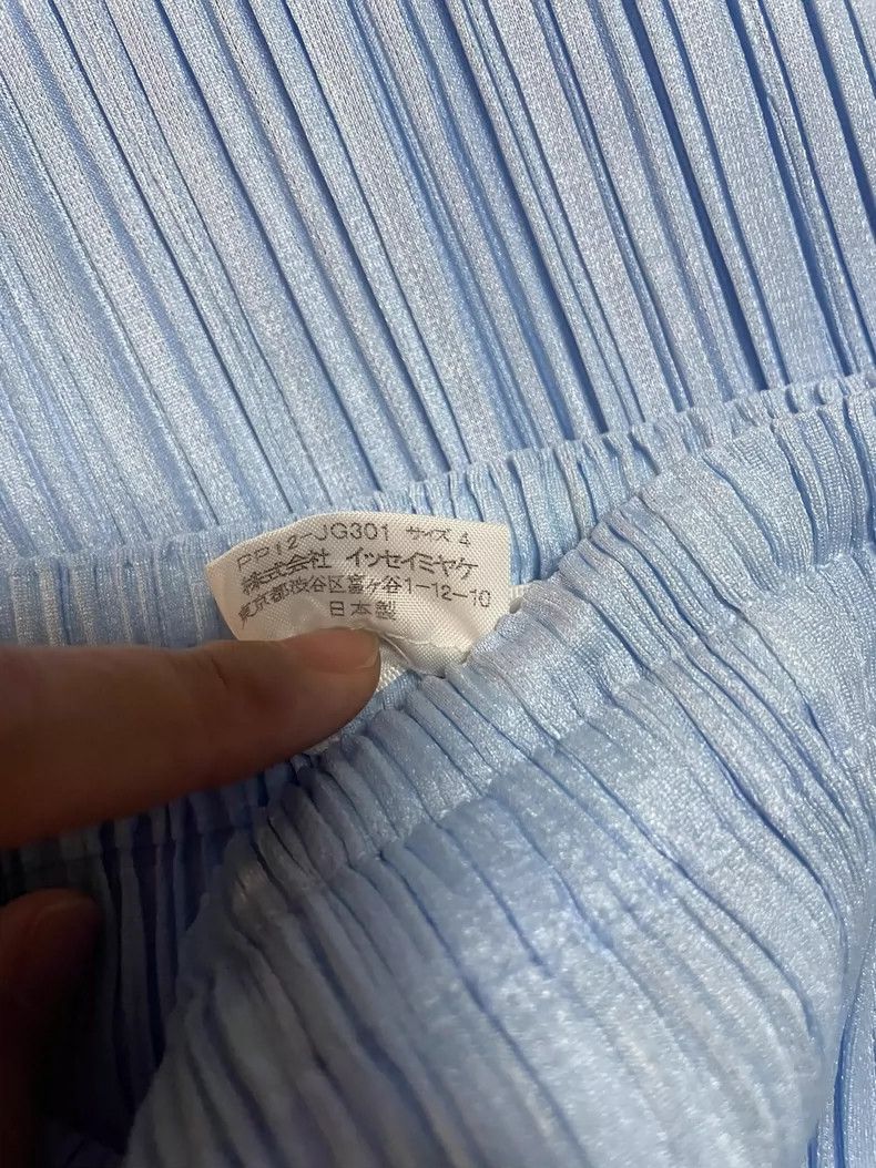 Issey Miyake Issey Miyake size:4 A light blue pleated vintage skirt Size 31" - 4 Thumbnail