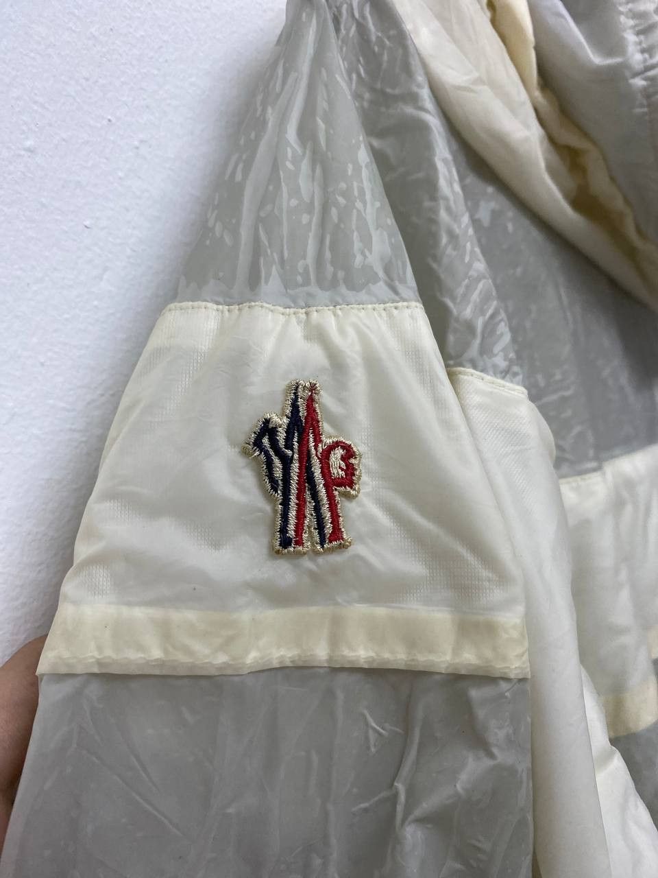 Moncler moncler olonne grenoble light jacket very nice design Size US L / EU 52-54 / 3 - 13 Thumbnail