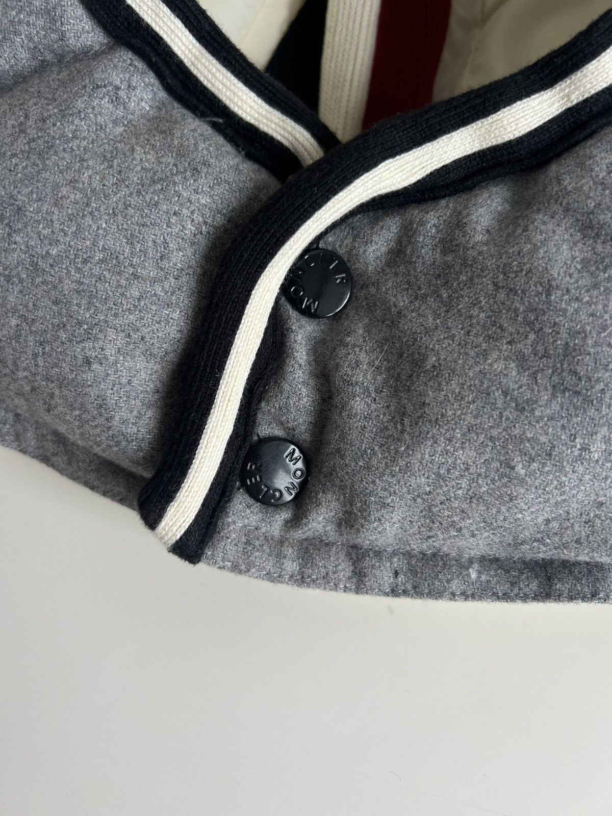 Moncler Lot of 4 Moncler Hoods for the jackets Maya Montgenevre Size ONE SIZE - 5 Thumbnail