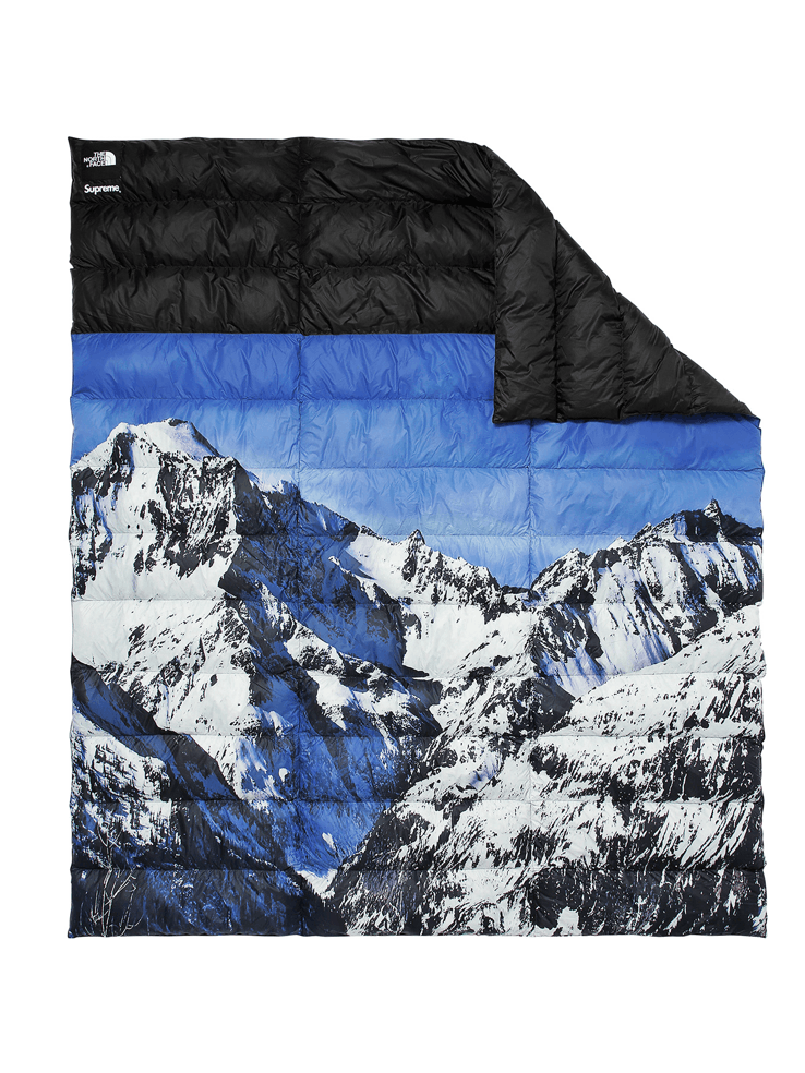 最終値下げSupreme TNF Mountain Nupste Blanket Supreme The North Face Mountain Nupste Blanket Blue/White
