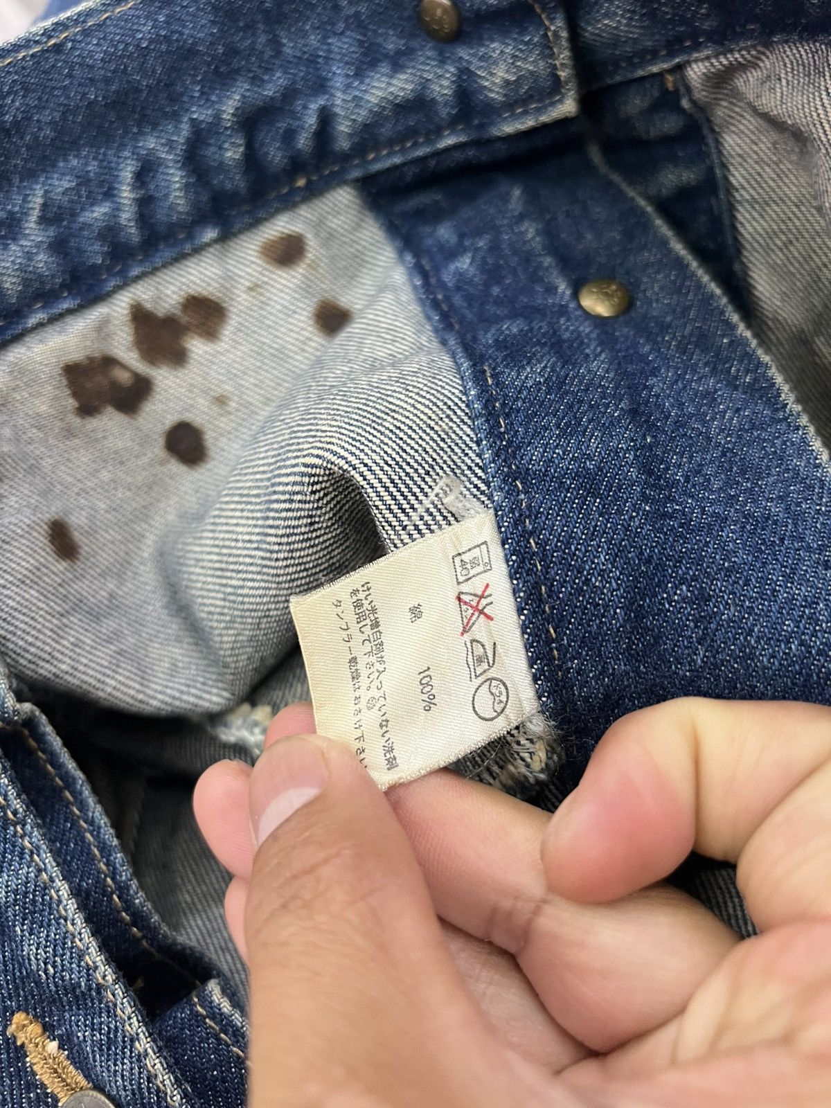 Celine × Designer CELINE DENIM TRUCKER JACKET Size US M / EU 48-50 / 2 - 22 Thumbnail