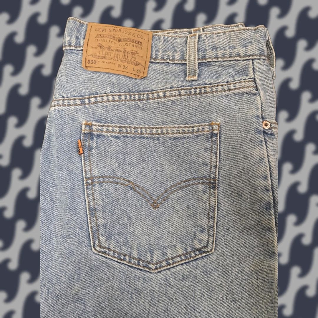 Levi's VINTAGE Levi's 550 Jeans Mens 38x30 Light Blue Relaxed Tapered Fit Denim Leather Back Patch Zip Fly Pants Mens Size US 38 / EU 54 - 1 Thumbnail