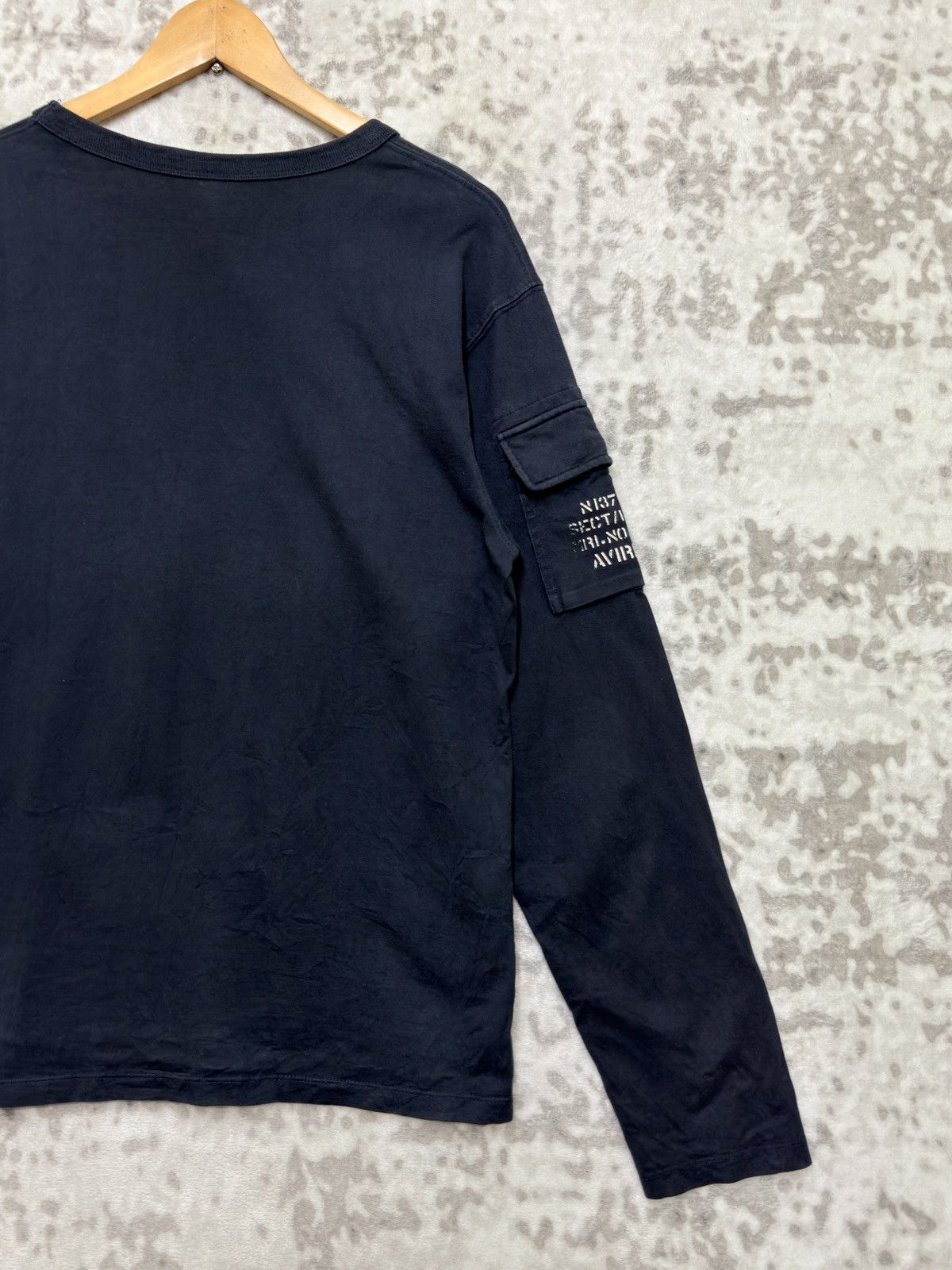 Avirex AVIREX Military Fatigue Long Sleeve Navy Utility Pocket Size US M / EU 48-50 / 2 - 11 Thumbnail
