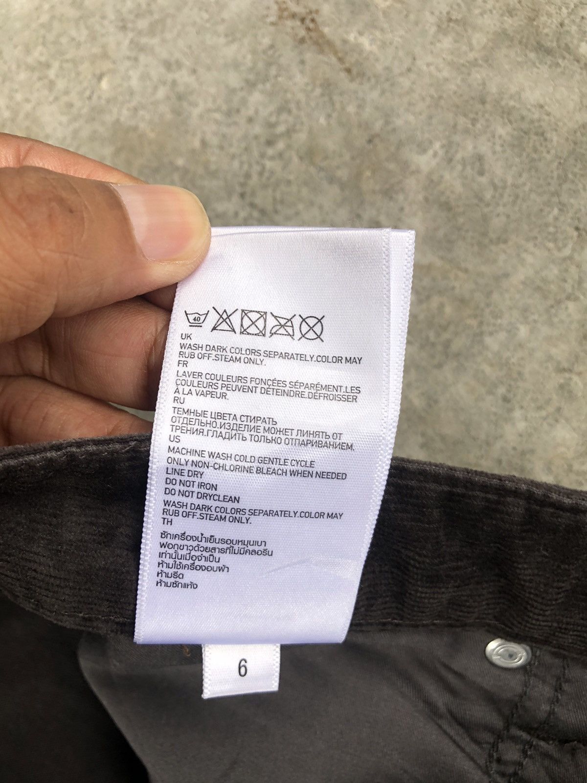 Undercover × Uniqlo Undercover x Uniqlo Skinny Jeans Corduroy Size US 31 - 20 Thumbnail