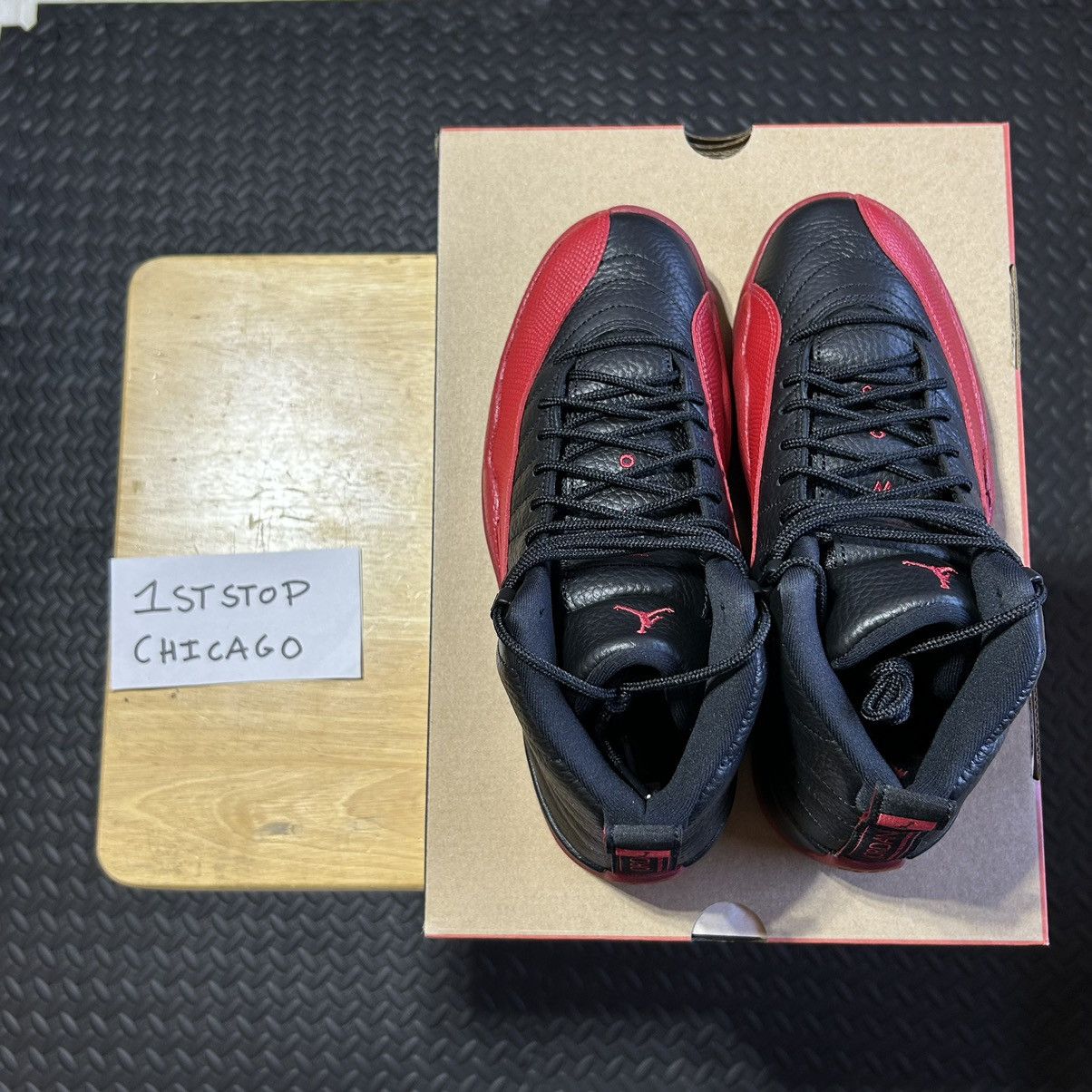 Designer × Jordan Brand × Nike Nike Air Jordan 12 Retro Flu Game 2025 Men’s 9 Authentic NEW Size US 9 / EU 42 - 4 Thumbnail
